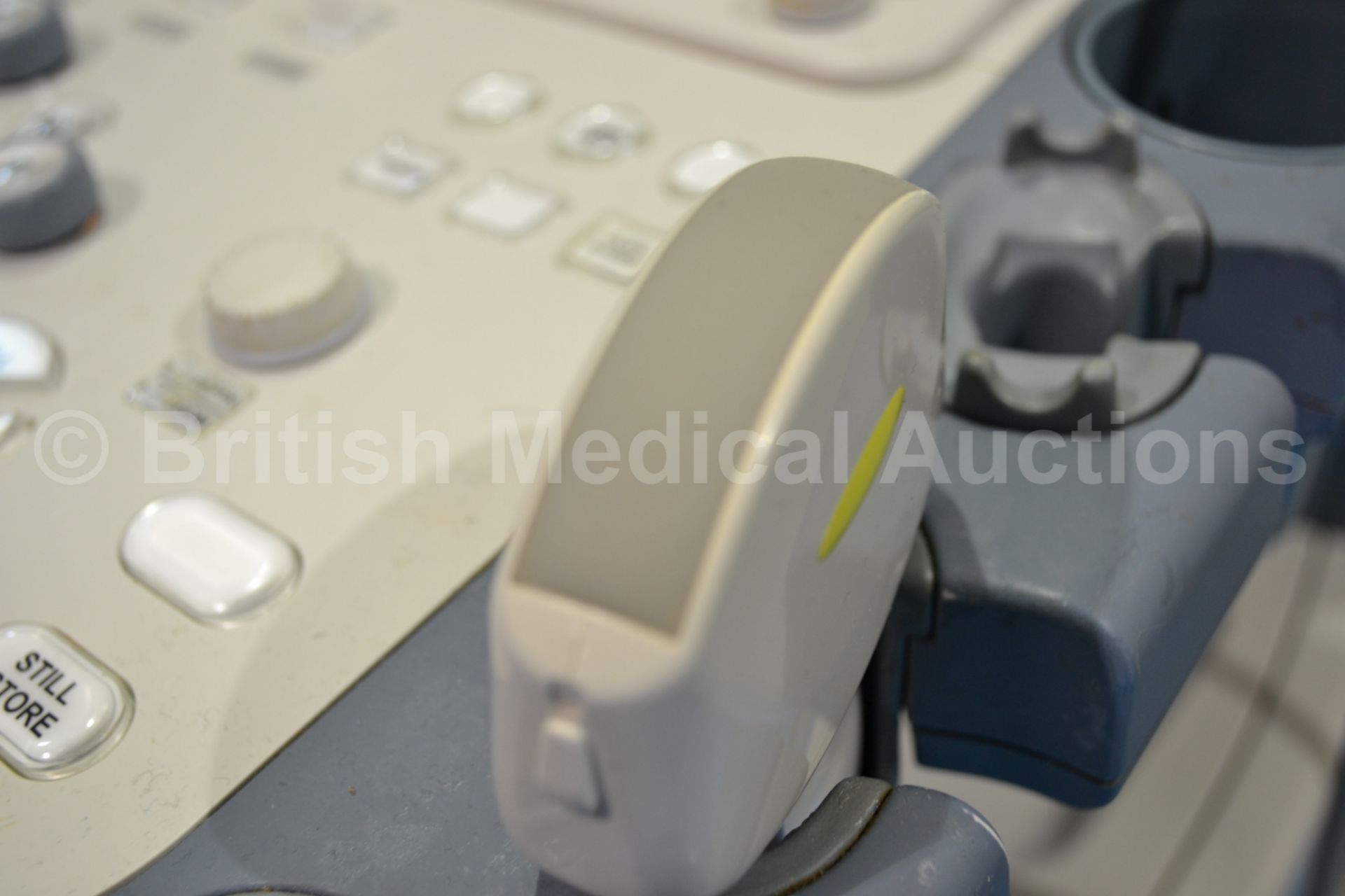 Toshiba Aplio XG iStyle Ultrasound System with One - Image 4 of 5