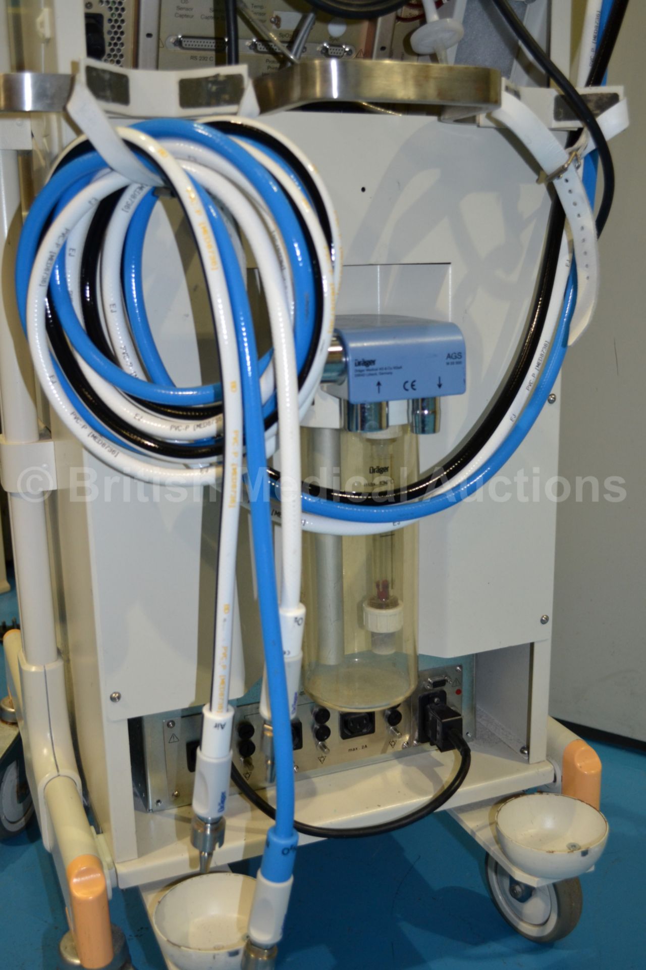 Drager Cato Anaesthetic Machine *Powers Up* - Image 6 of 6