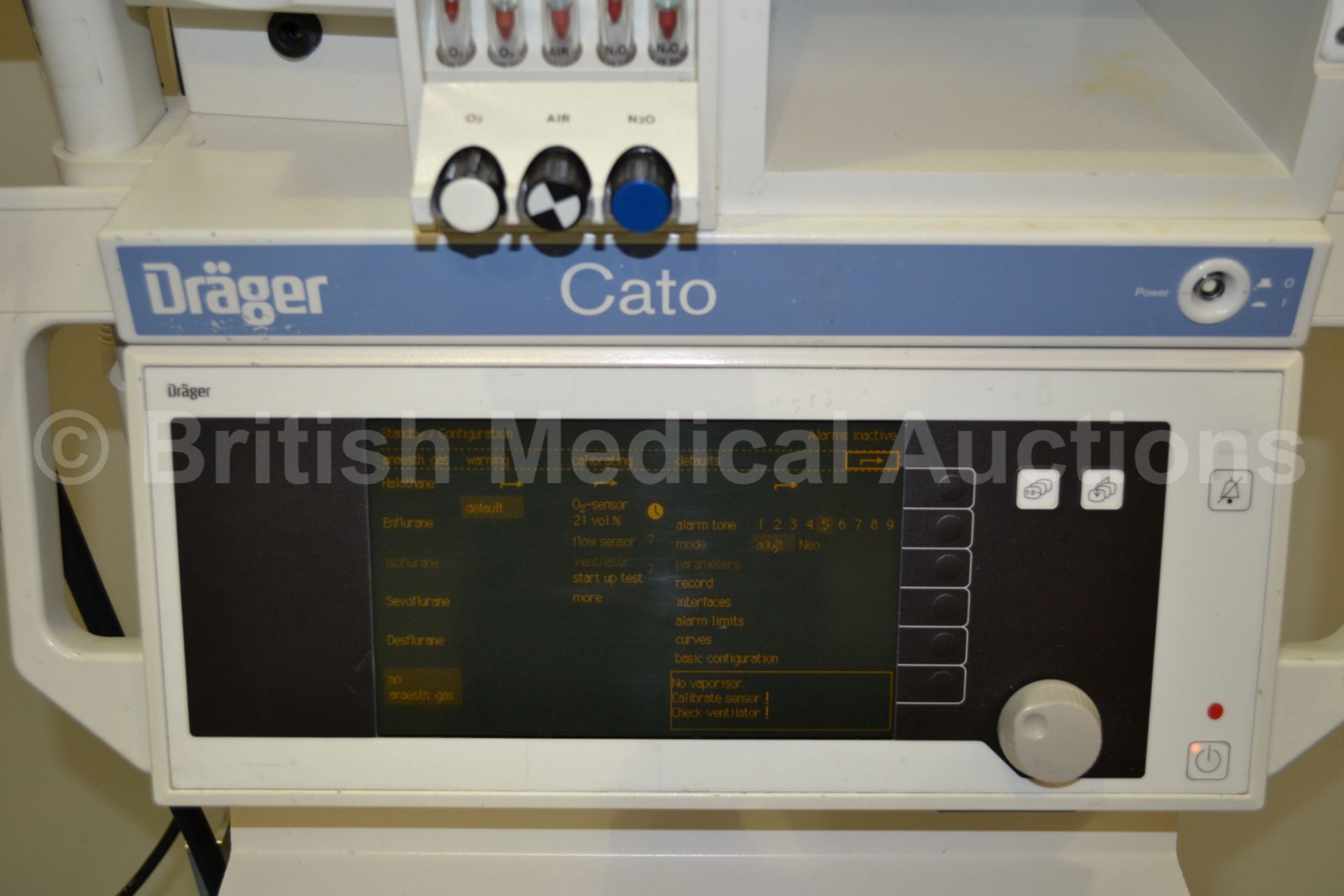 Drager Cato Anaesthetic Machine *Powers Up* - Image 2 of 6