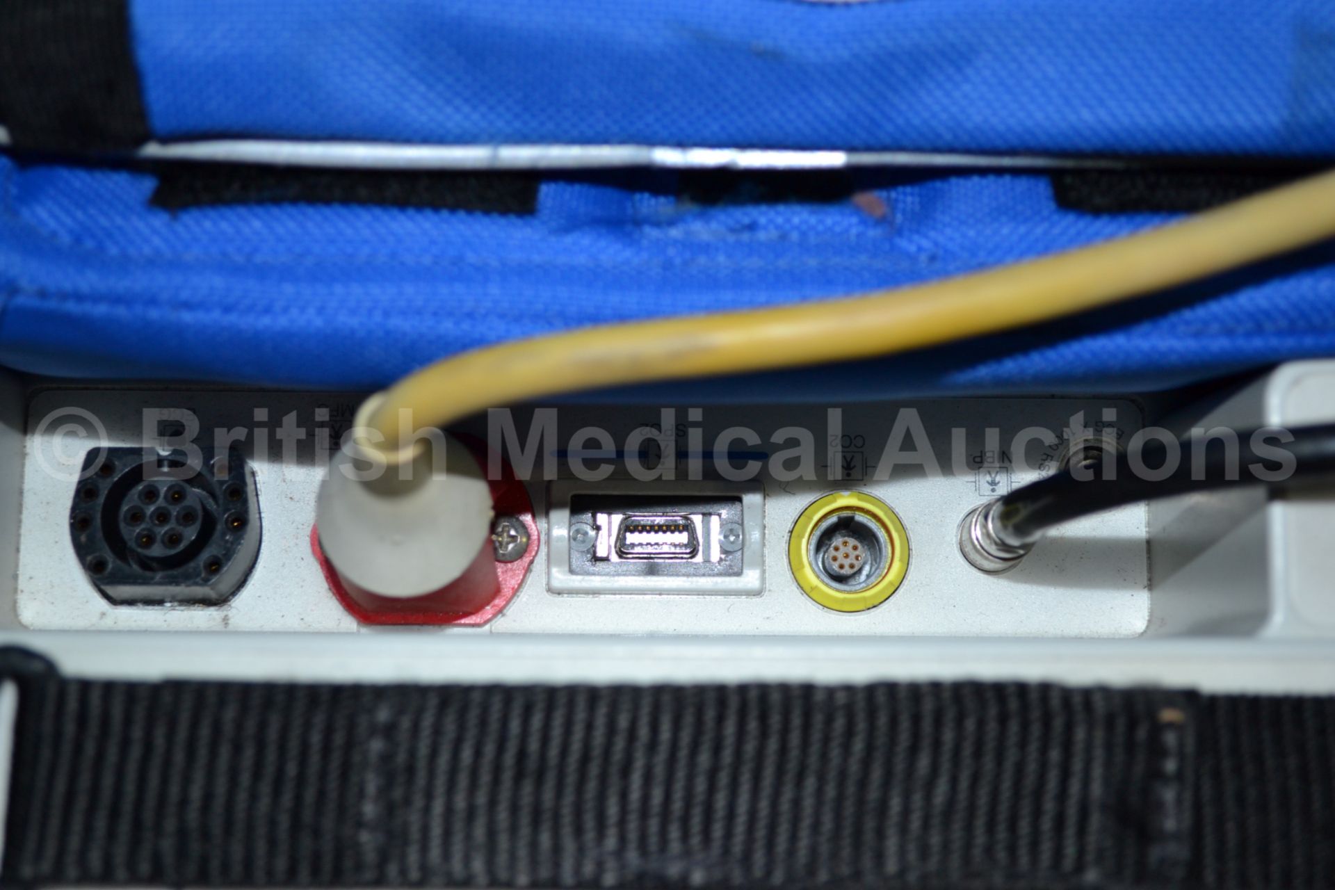 Zoll E Series Defibrillator / Monitor with NIBP, C - Image 3 of 4