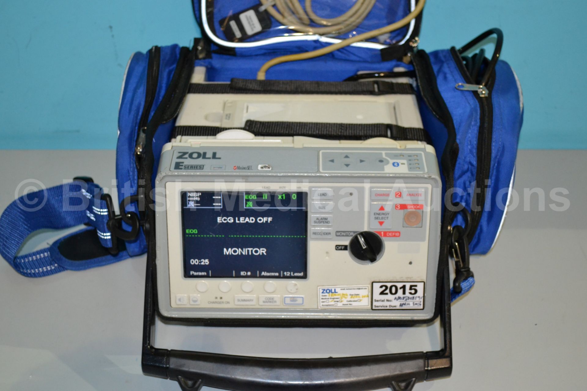 Zoll E Series Defibrillator / Monitor with NIBP, C