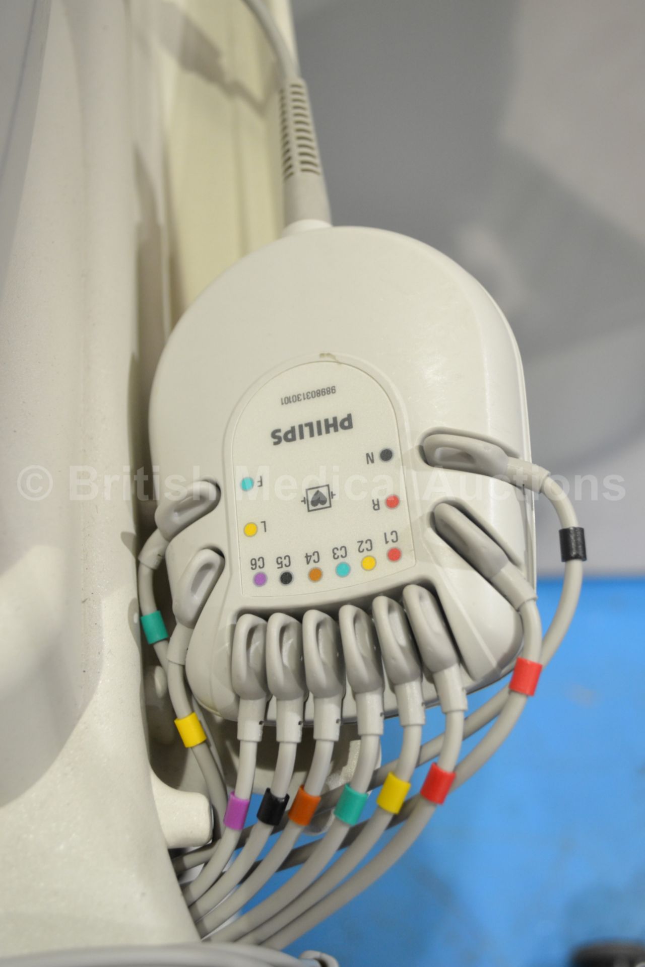 Philips PageWriter Trim II ECG Machine with ECG Le - Image 3 of 3