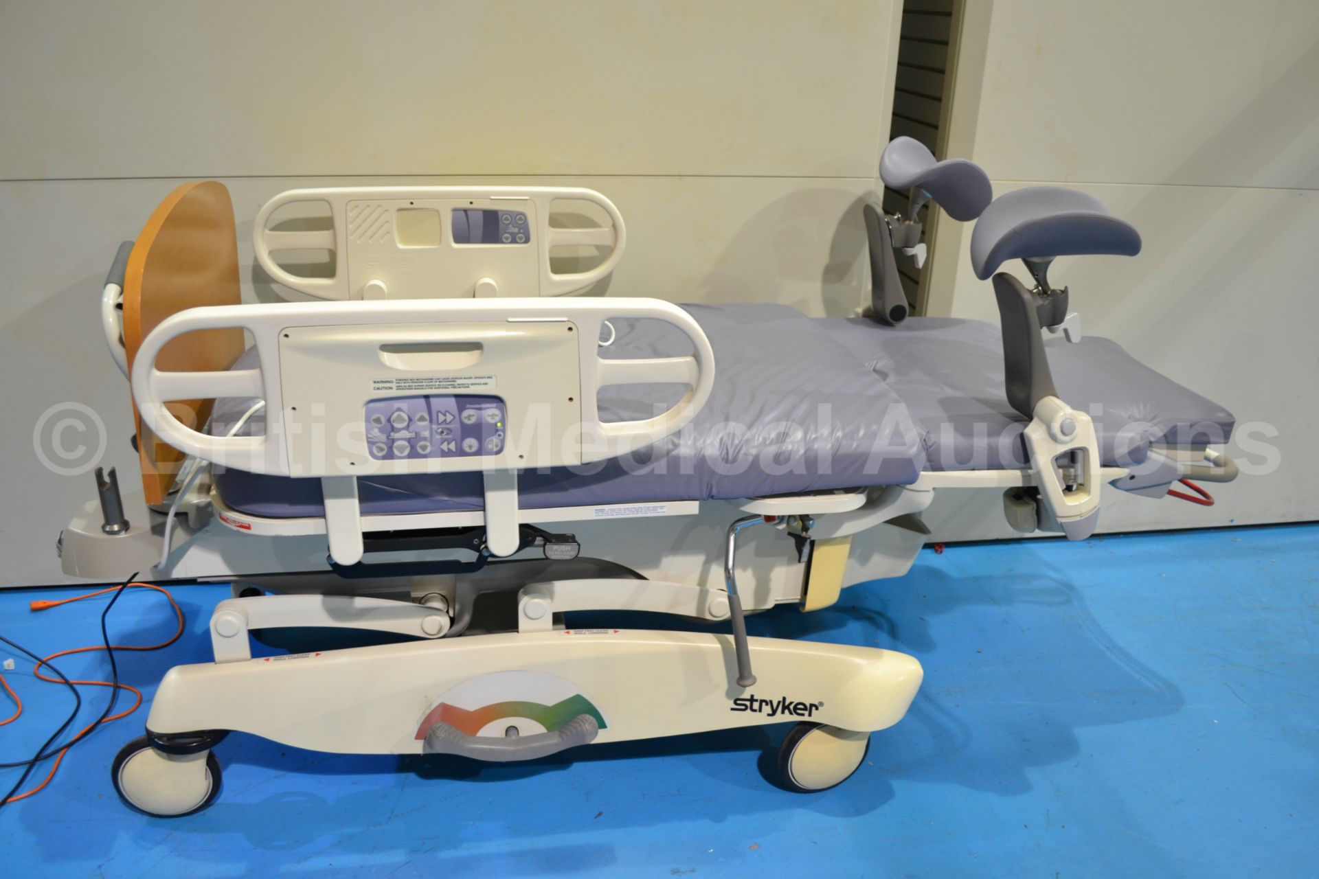 Stryker LD304 Birthing Bed With Stirrups and Contr