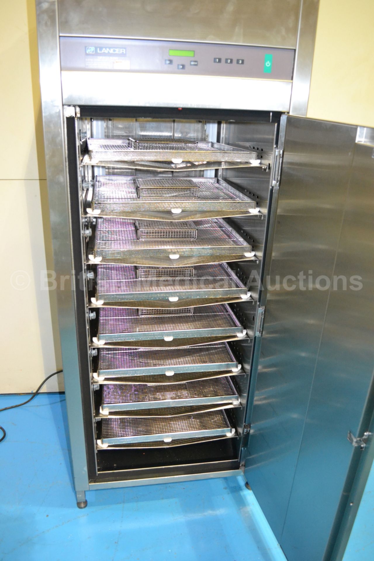 Lancer FD8 Endoscope Drying Cabinet with Drawers/T - Image 2 of 2