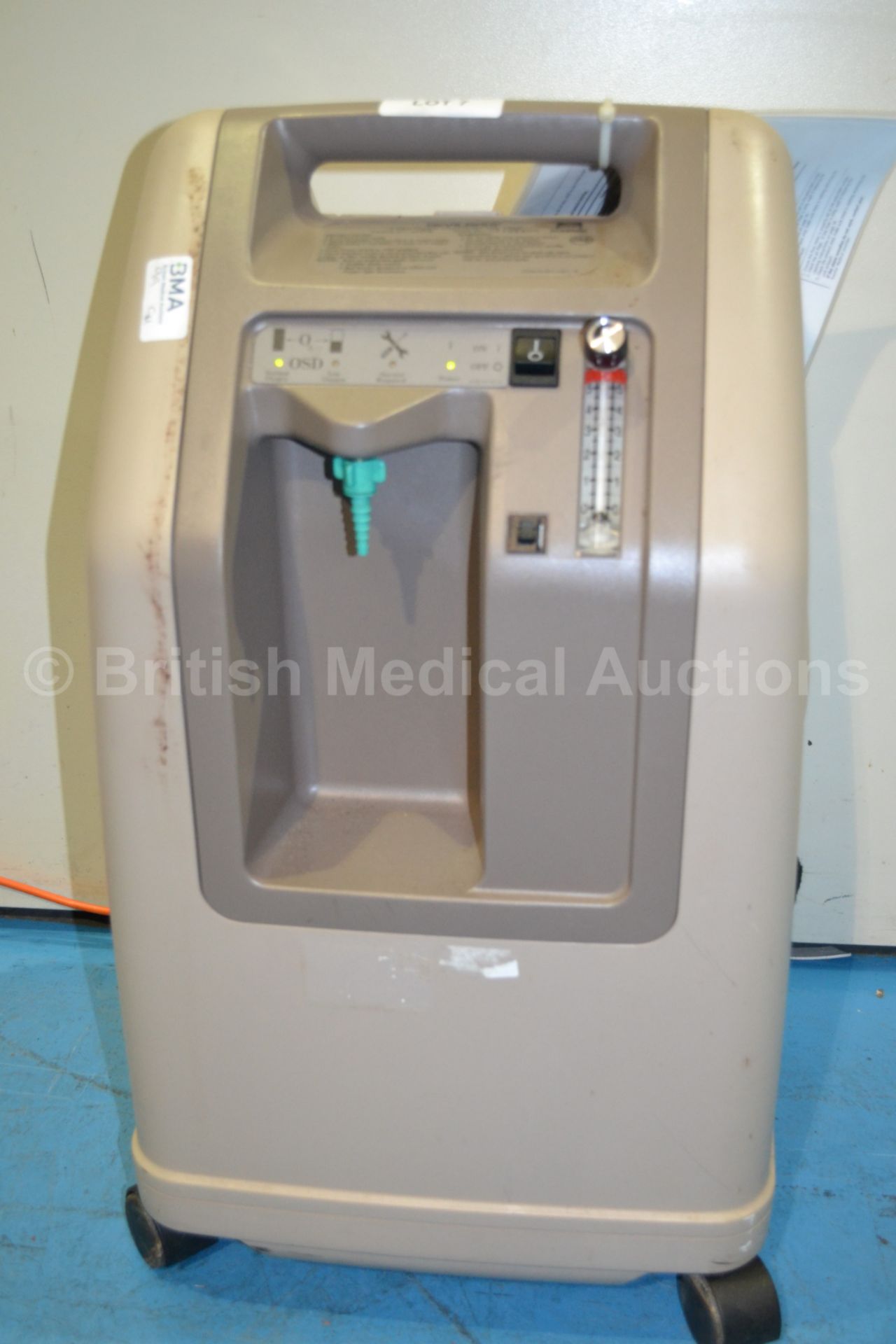 DeVilbiss 4 Litre Oxygen Concentrator with OSD (Po - Image 2 of 3