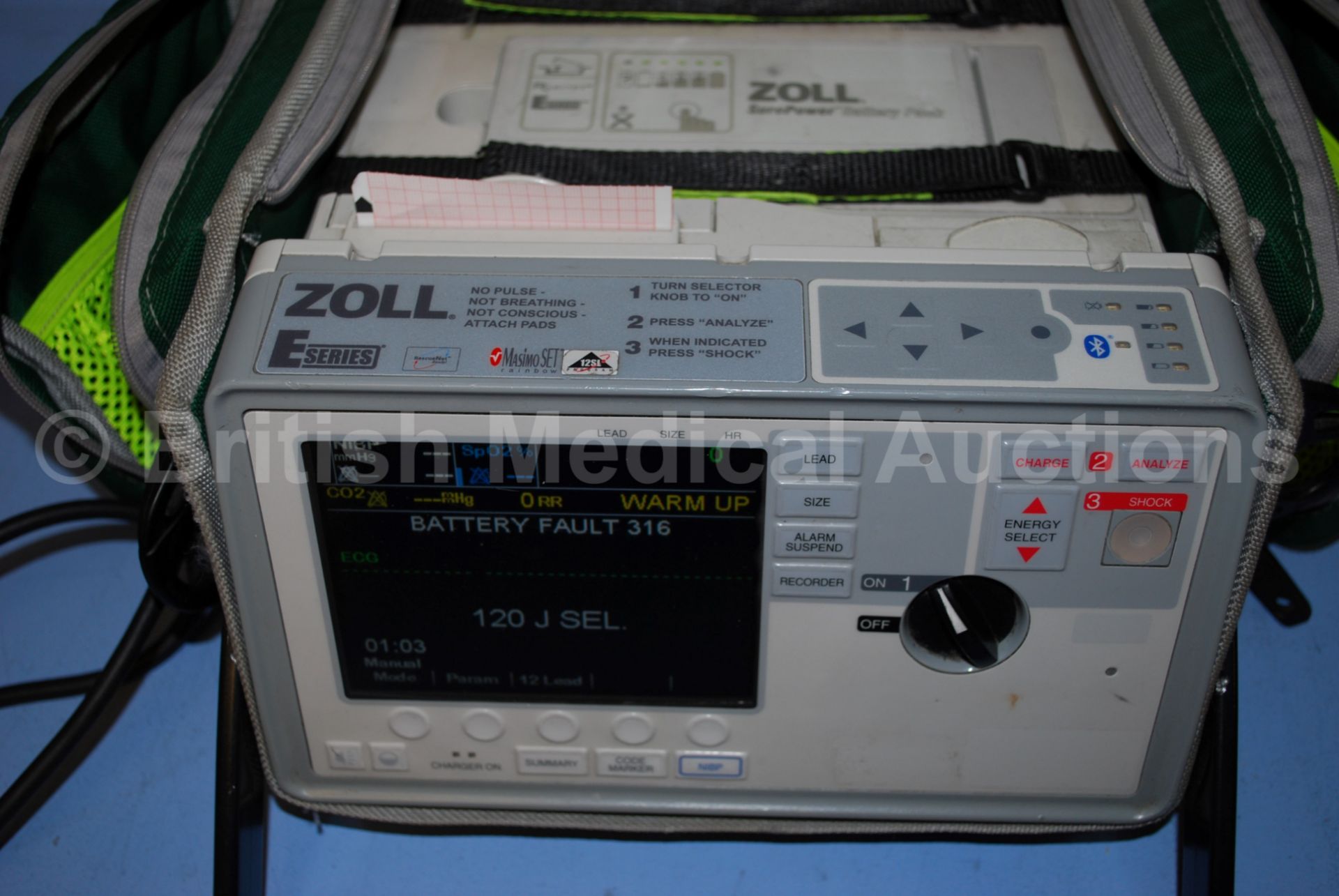 Zoll E Series Defibrillator with Bluetooth, ECG, S - Image 4 of 6