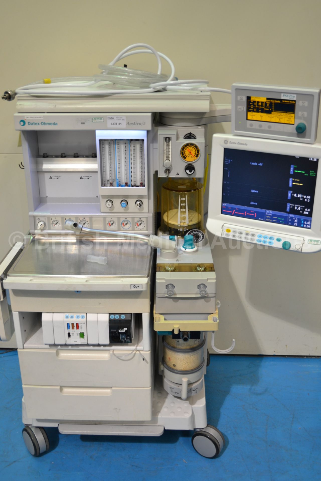 Datex Ohmeda Aestiva/5 Anaesthesia System with Aes - Image 3 of 7