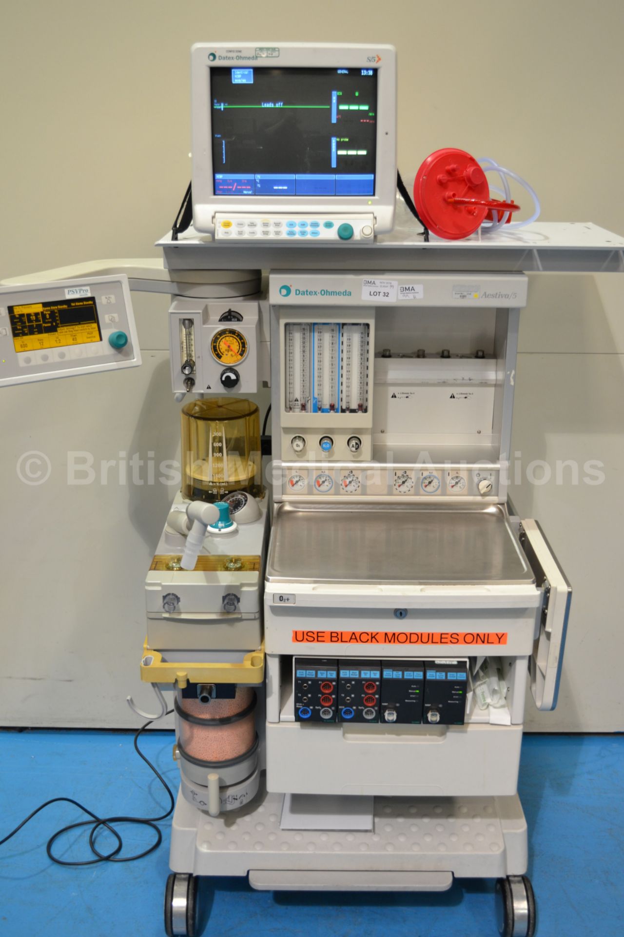 Datex Ohmeda Aestiva/5 Anaesthesia System with Aes - Image 2 of 9
