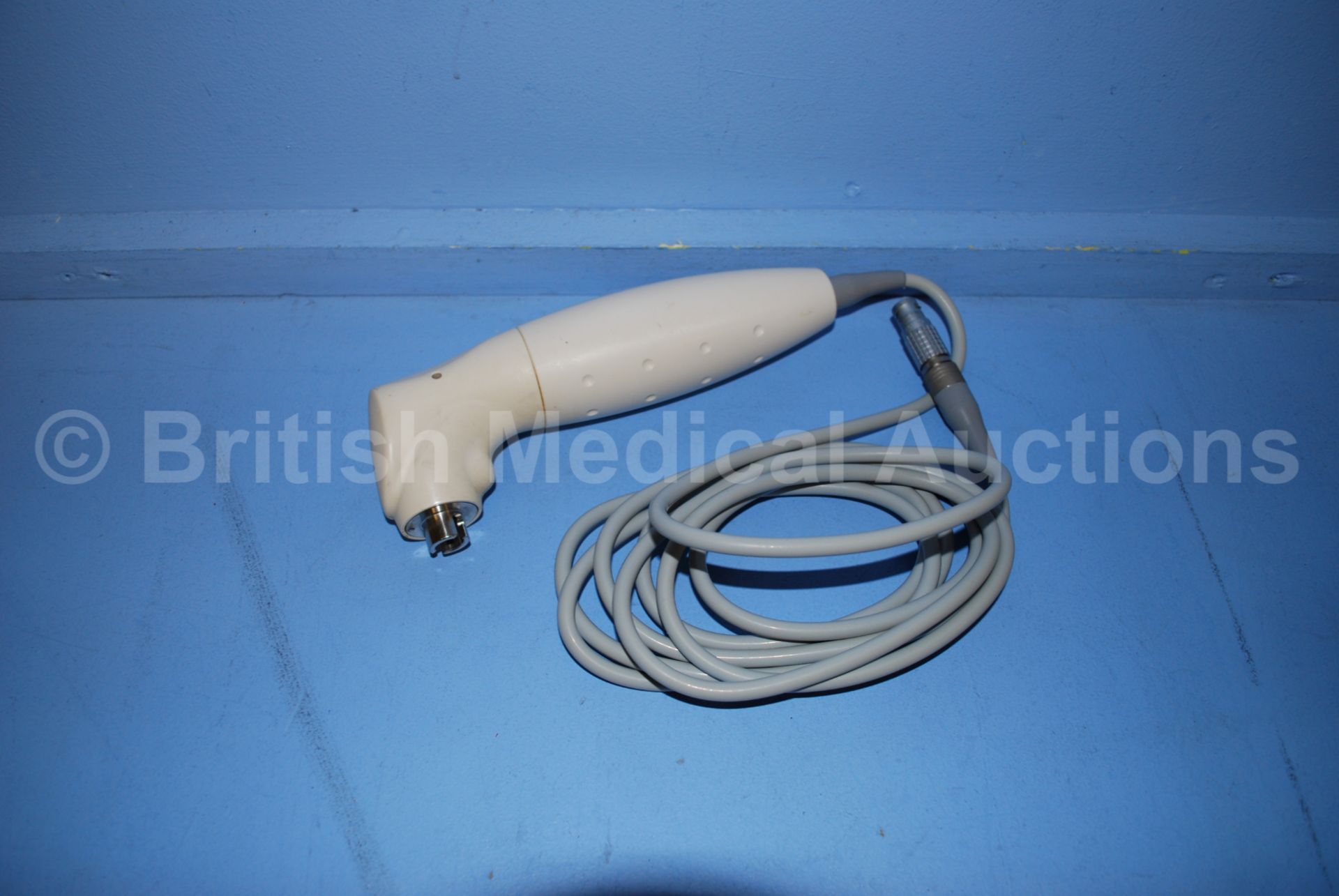 Lumenis VersaCut Tissue Morcellator HandPiece - Image 2 of 2