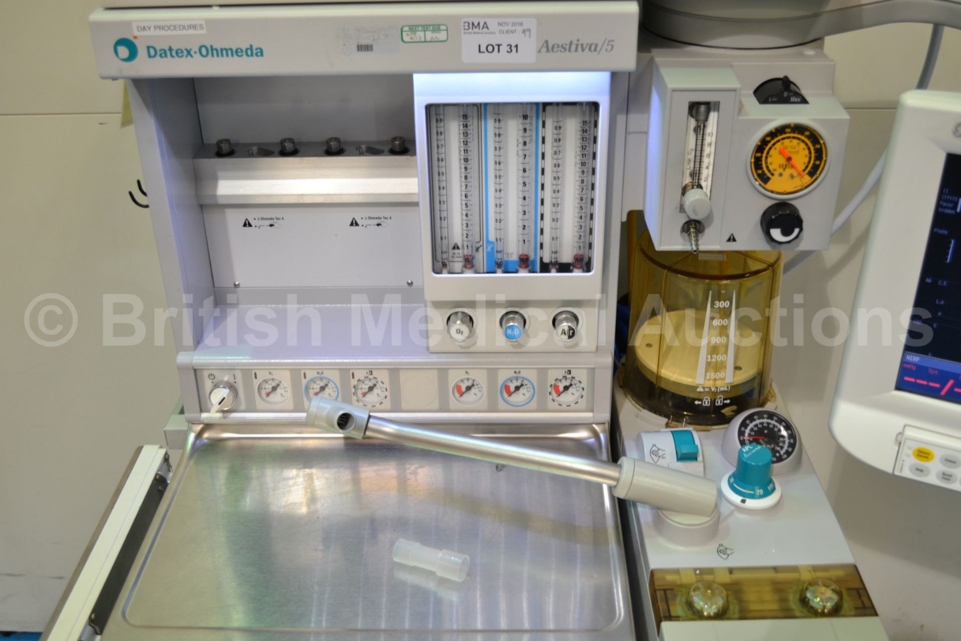 Datex Ohmeda Aestiva/5 Anaesthesia System with Aes - Image 4 of 7