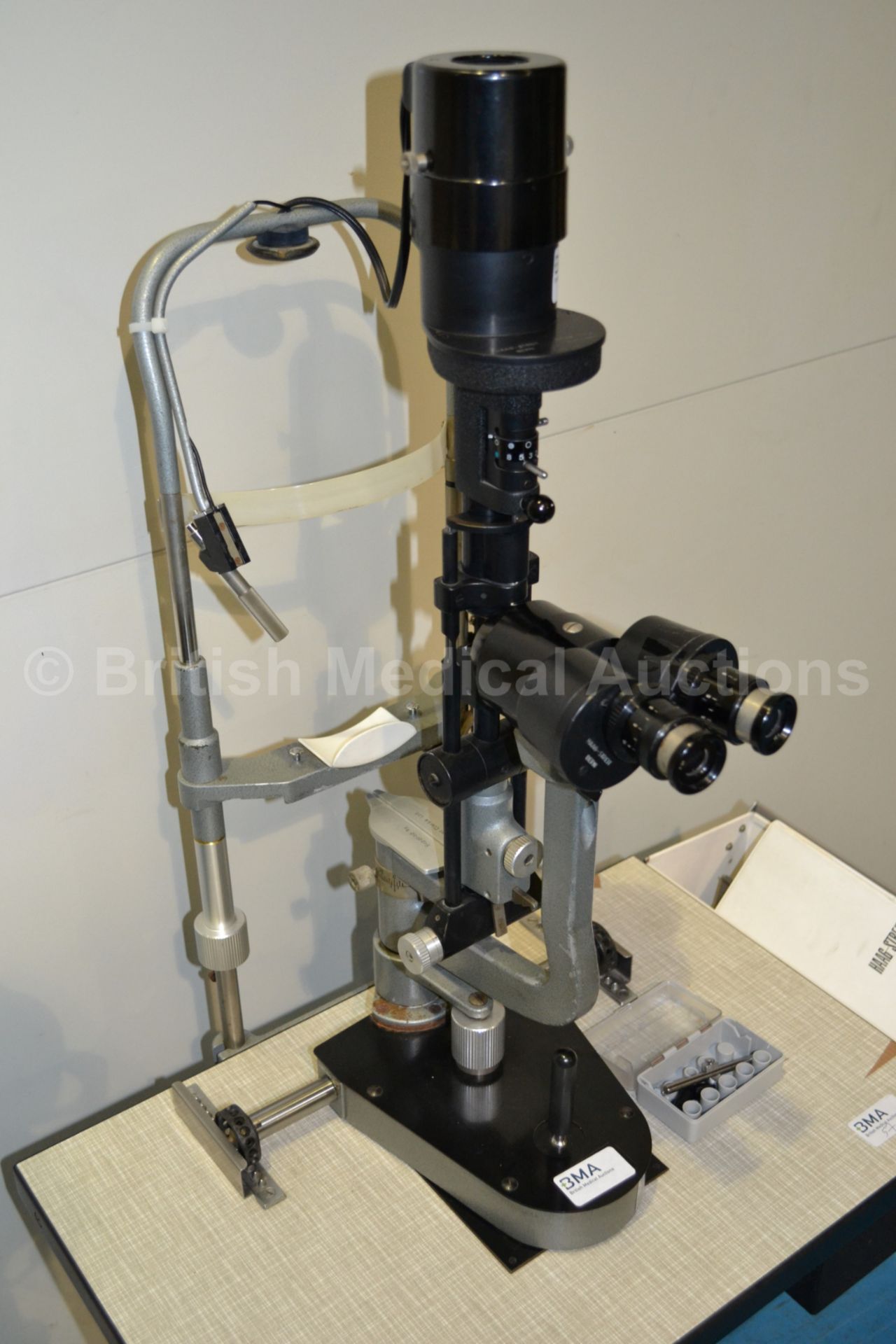 Haag Streit Slit Lamp 900 - Untested Due to Cut Pl - Image 4 of 5