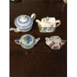 4 miniature teapots