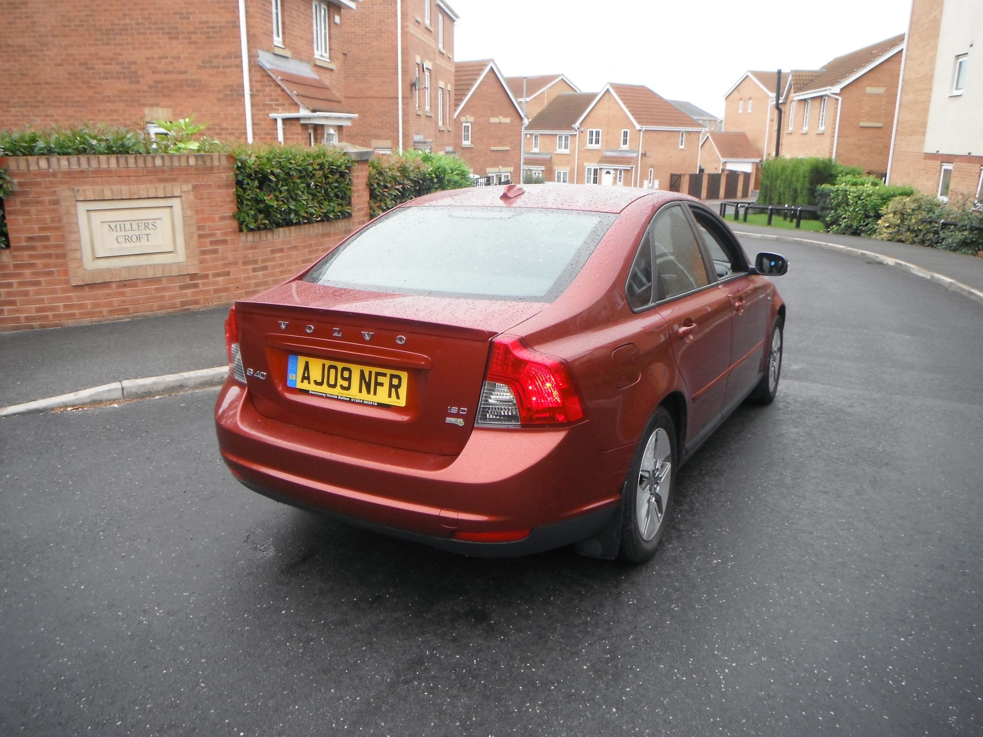 VOLVO S40 DIESEL MANUAL - Image 3 of 8