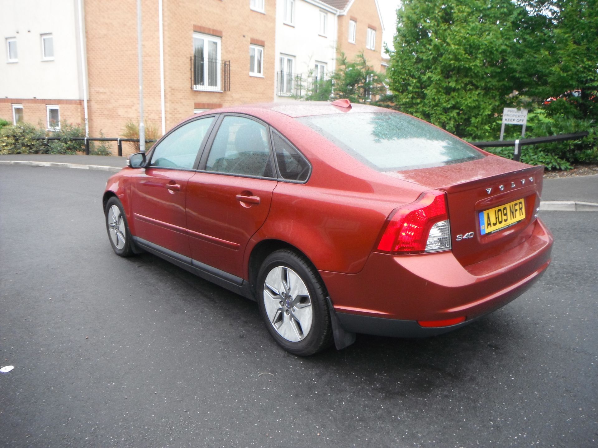 VOLVO S40 DIESEL MANUAL - Image 4 of 8