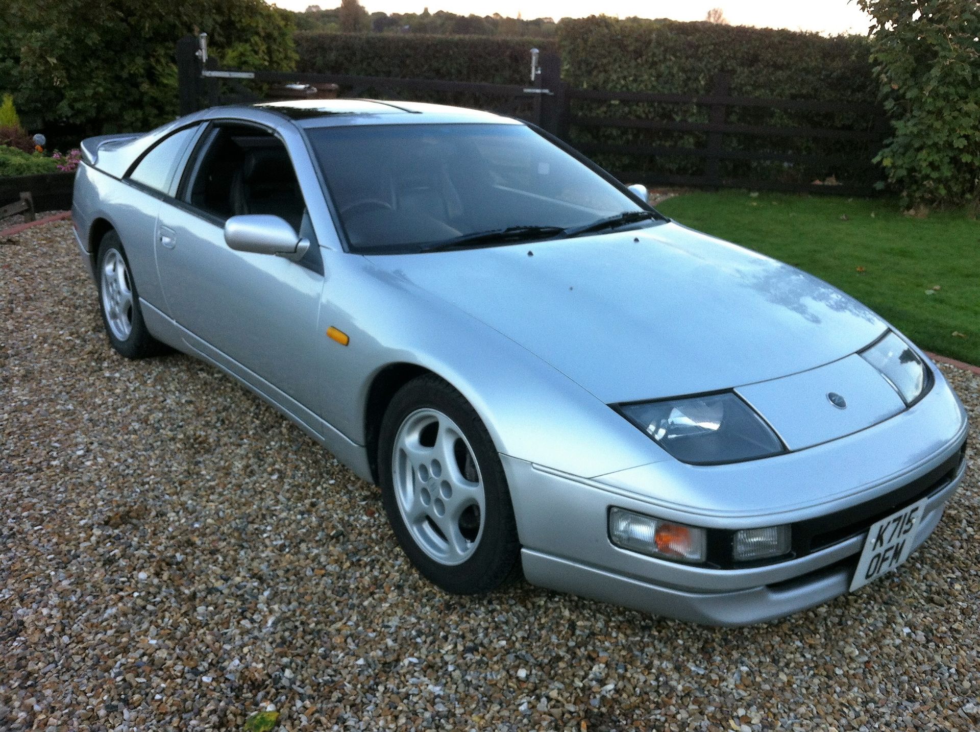 NISSAN 300ZX - Image 2 of 16