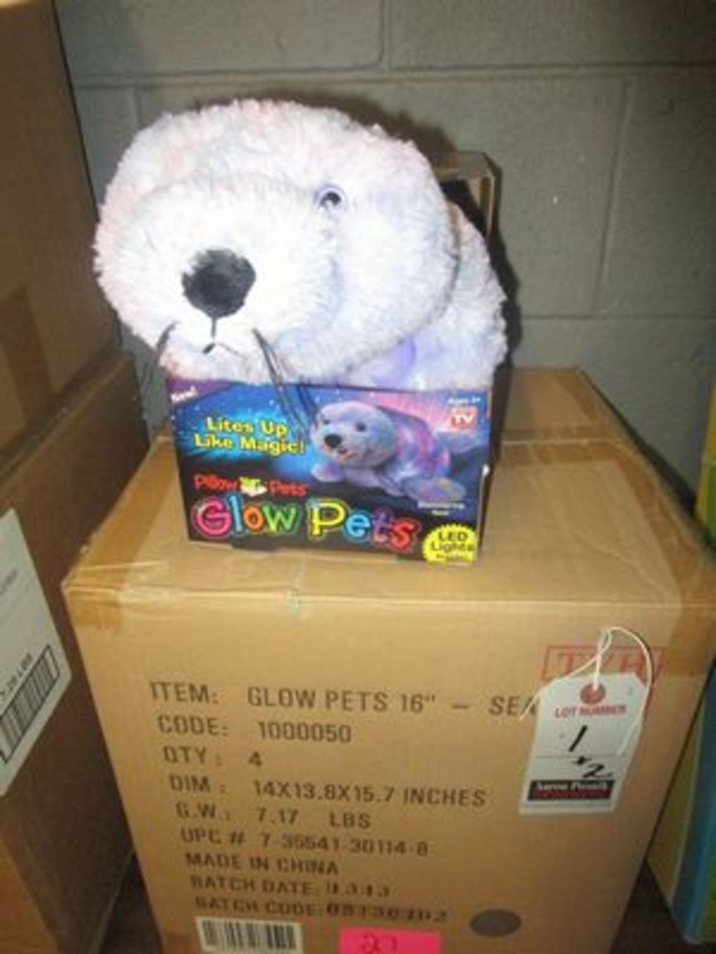 PILLOW PETS 16" SEAL GLOW PETS