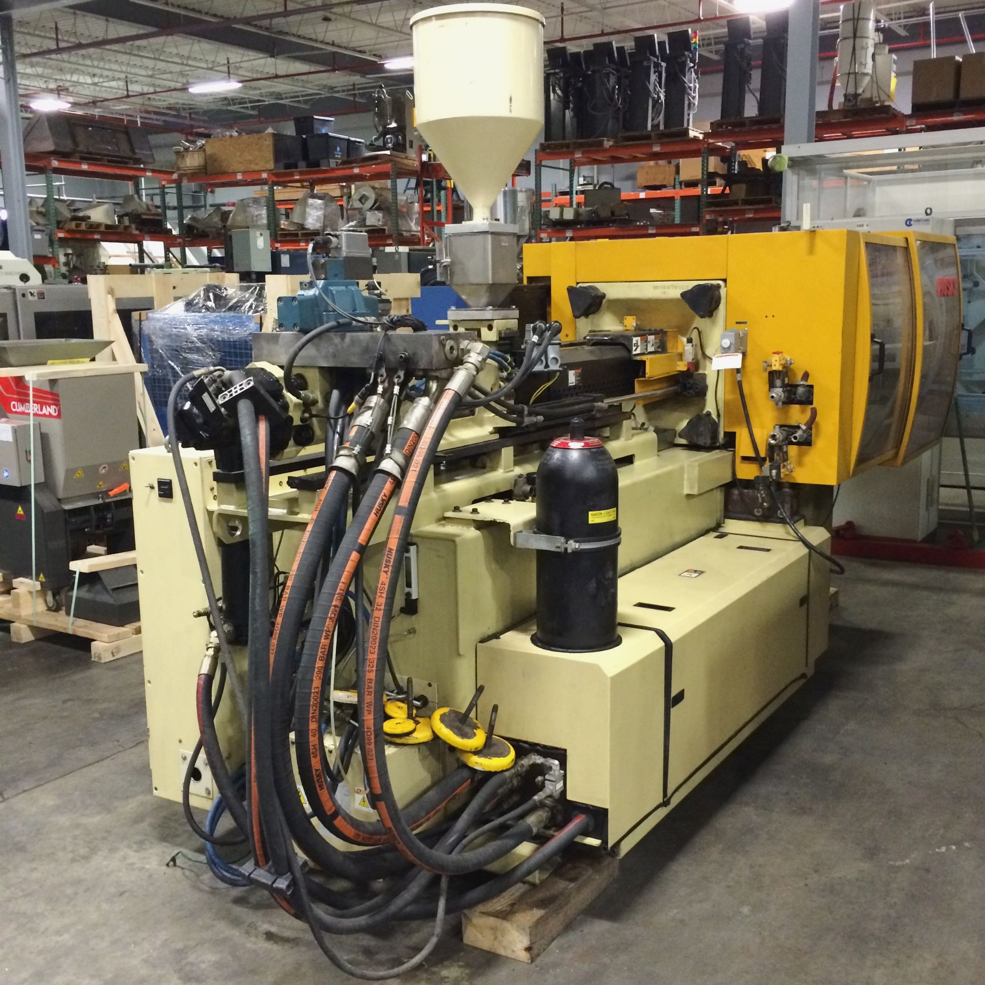 100 Ton, 5.6 oz. HUSKY Injection Molding Machine | Model: S90-RS40/35 | Year: 2000 - Image 7 of 8