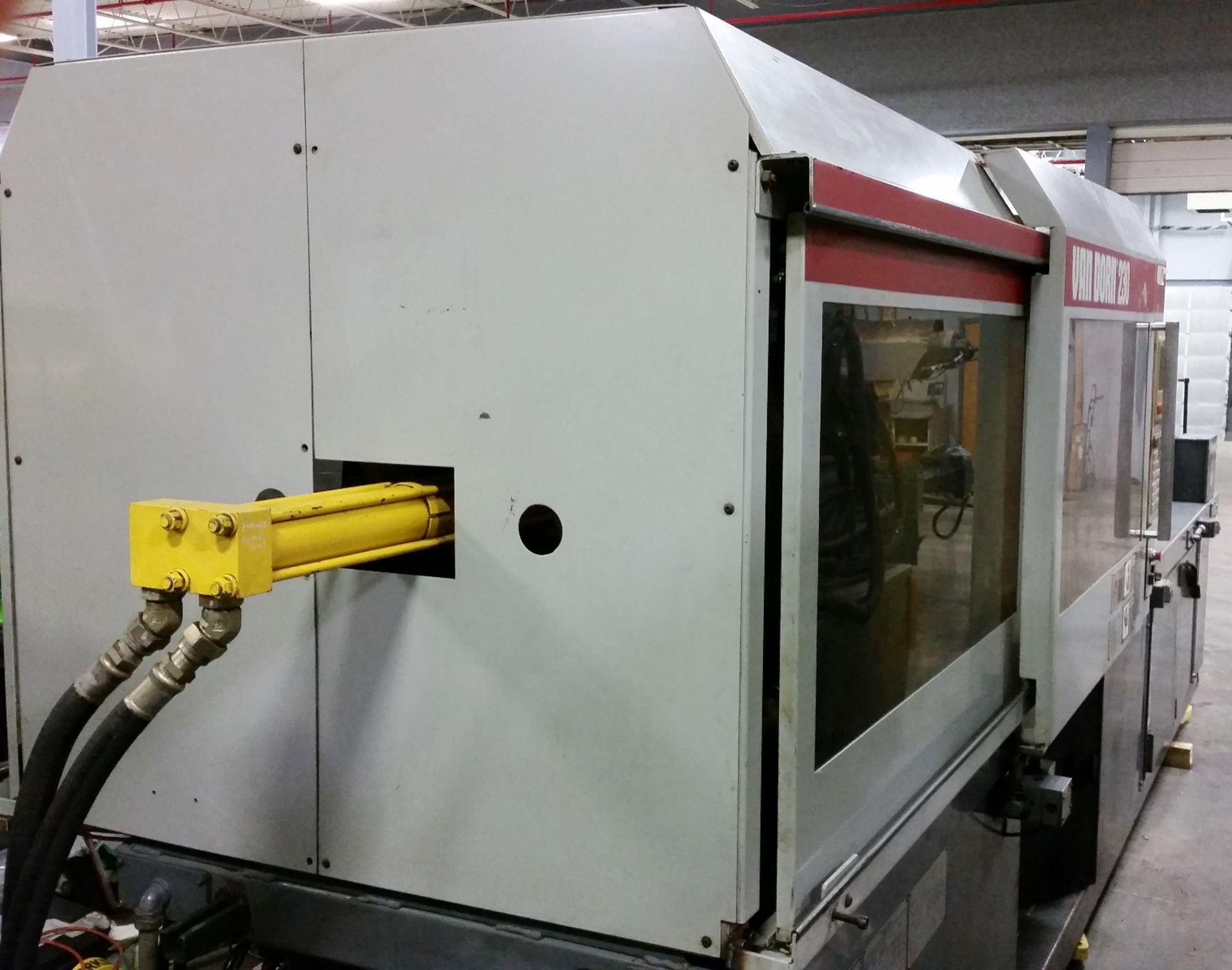 230 Ton, 20 oz. VAN DORN DEMAG Injection Molding Machine | Model: 230HT-20 - Image 3 of 8