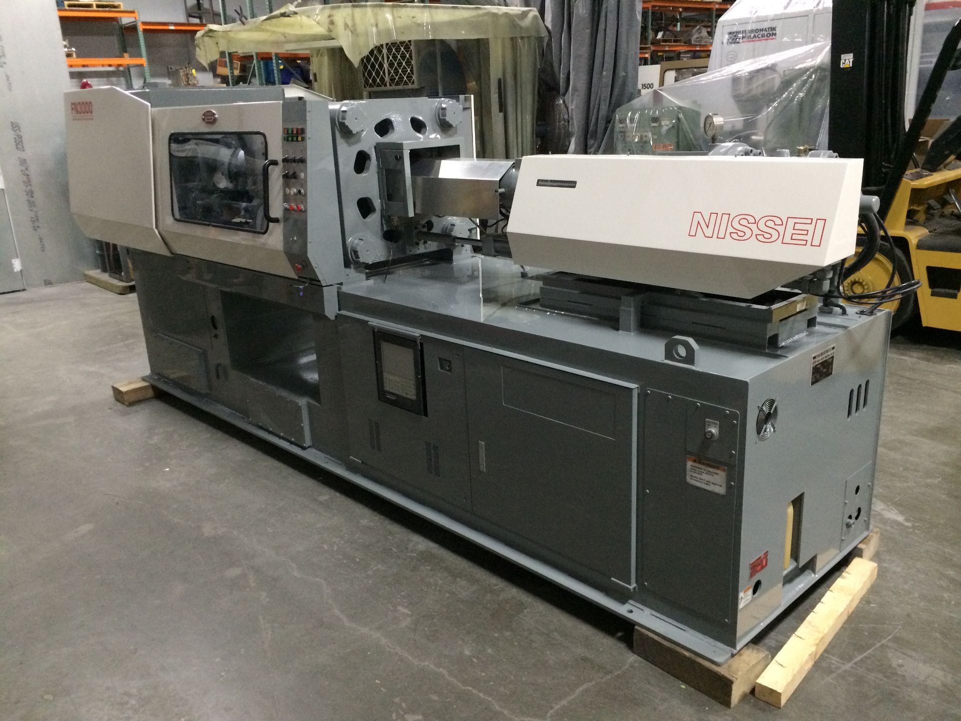 140 Ton, 8.5 oz. NISSEI Injection Molding Machine | Model: FN3000-25A