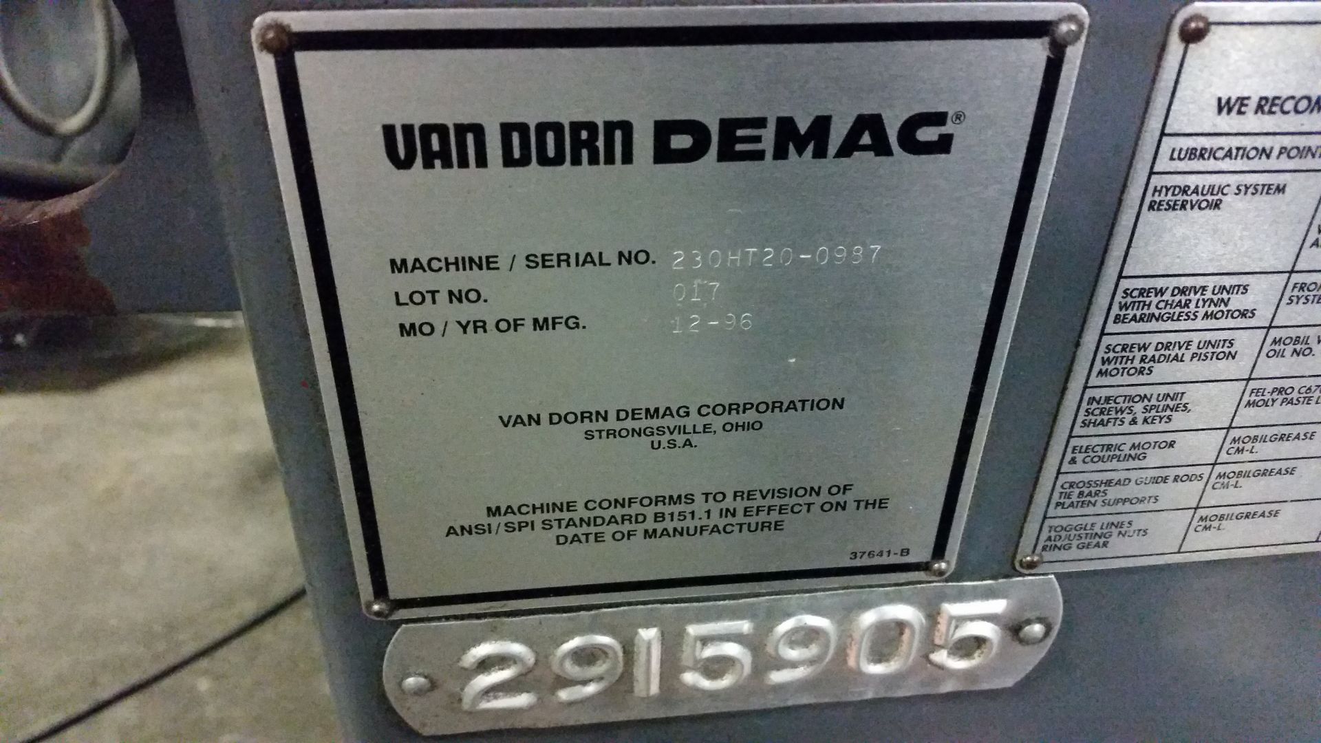230 Ton, 20 oz. VAN DORN DEMAG Injection Molding Machine | Model: 230HT-20 - Image 8 of 8