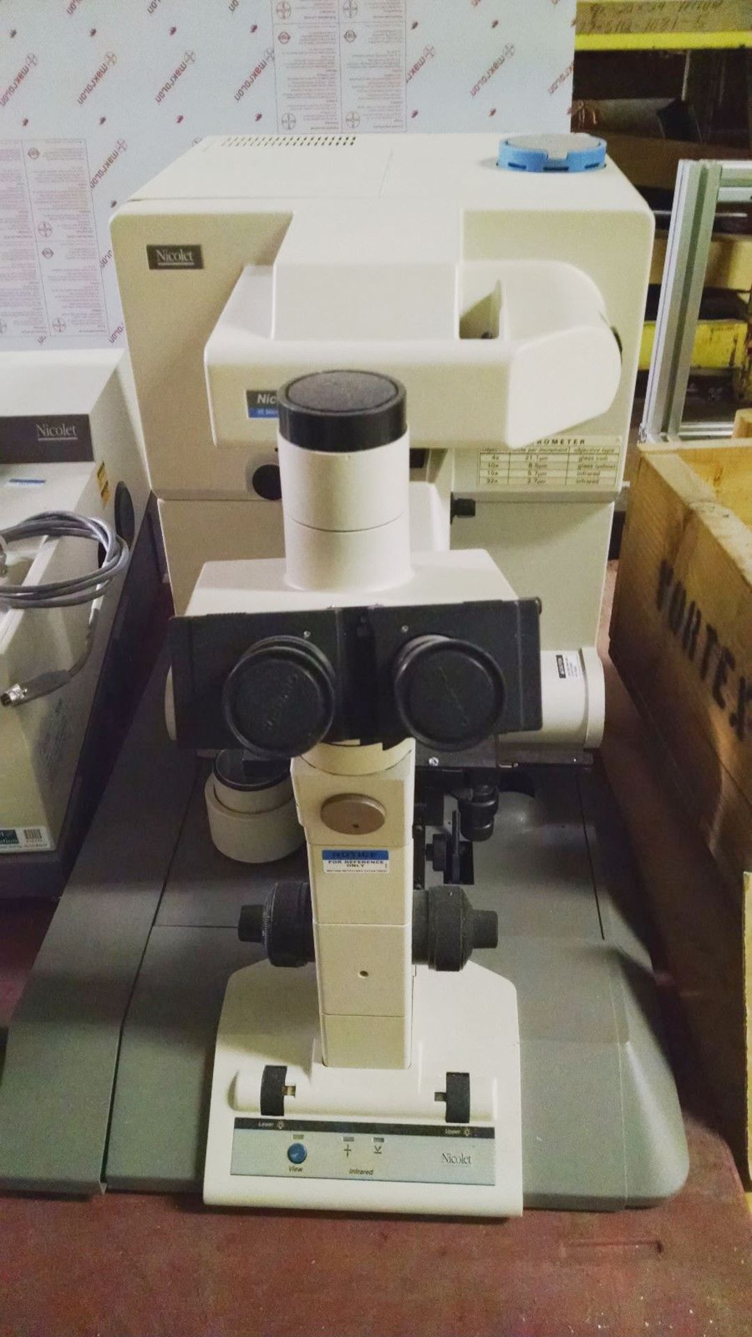 NICOLET Inspection System w/ FTIR Micrometer & Magna-IR 550 Spectrometer