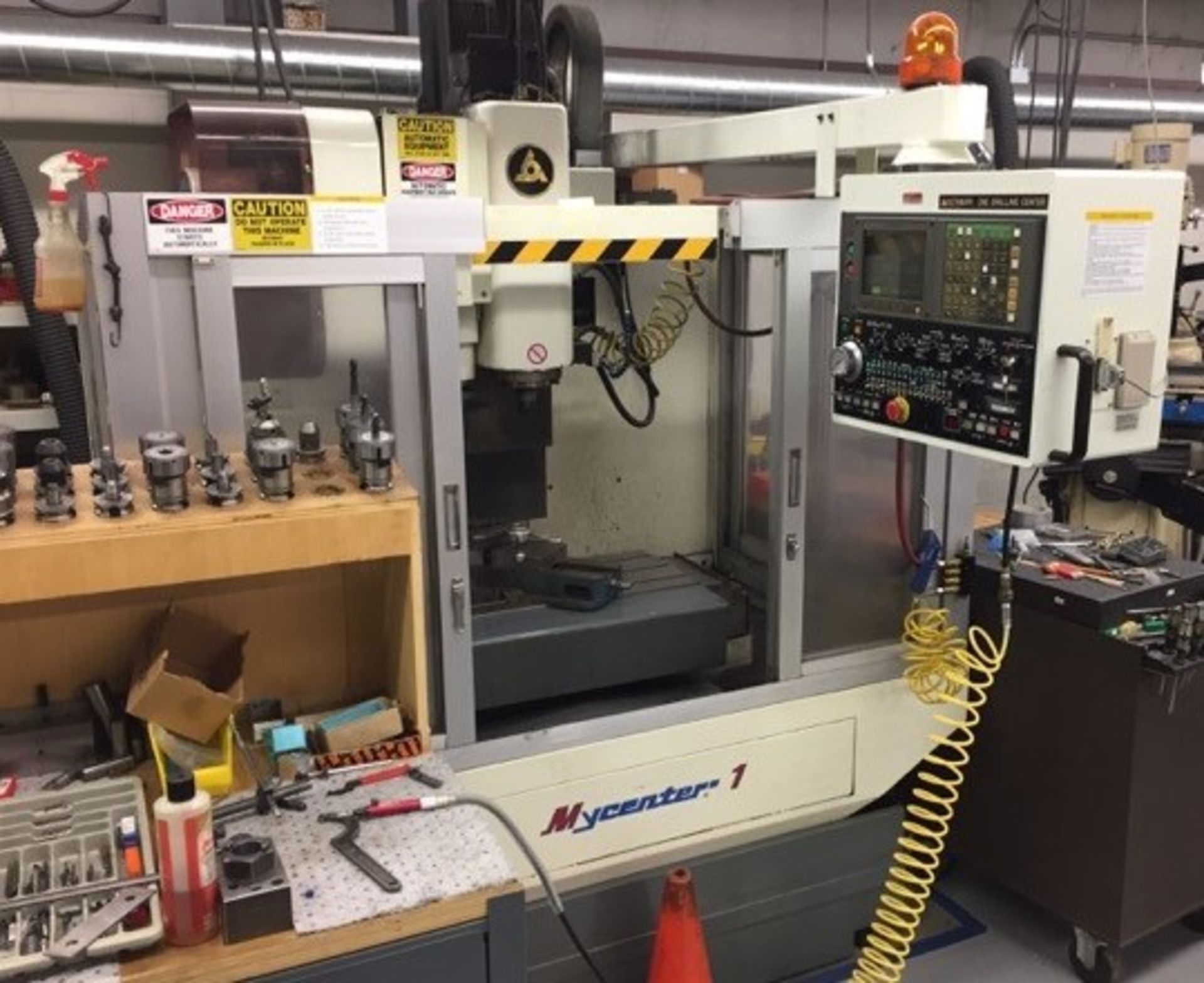 KITAMURA CNC Drilling Center w/ Tool Changer | Model: Mycenter-1