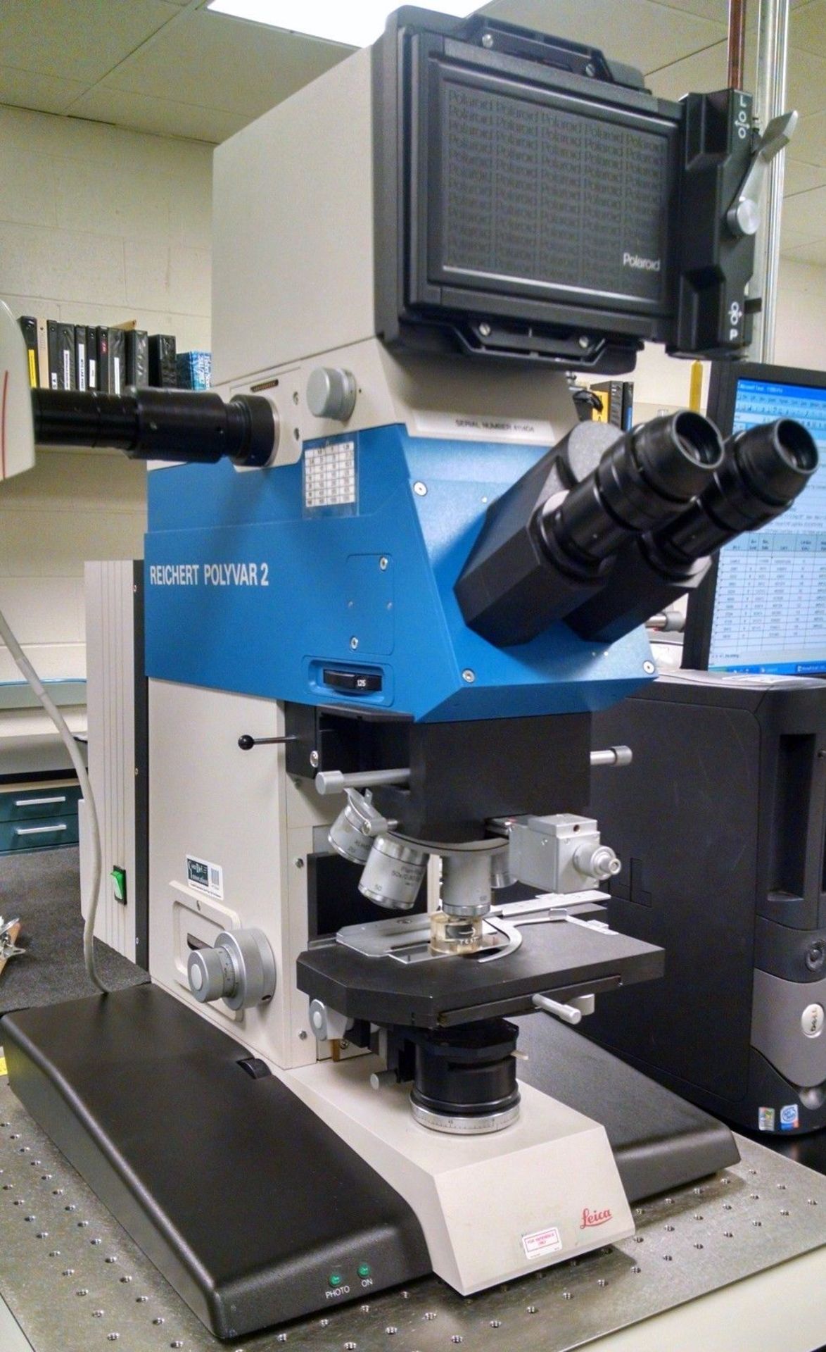 LEICA Reichert Polyvar 2 Industrial Microscope | Model: 302001