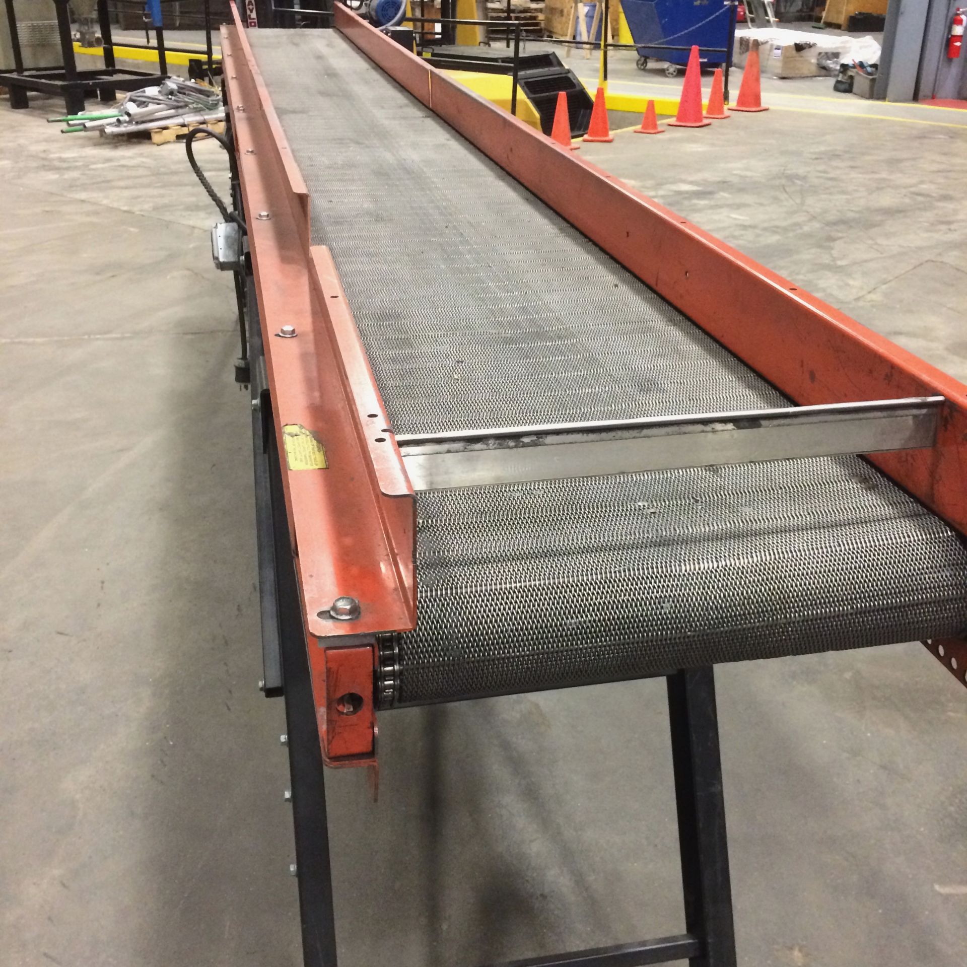 16 ft. EMI Steel-Mesh Belt Portable Conveyor | Model: RMC-18-16-6 - Image 2 of 5