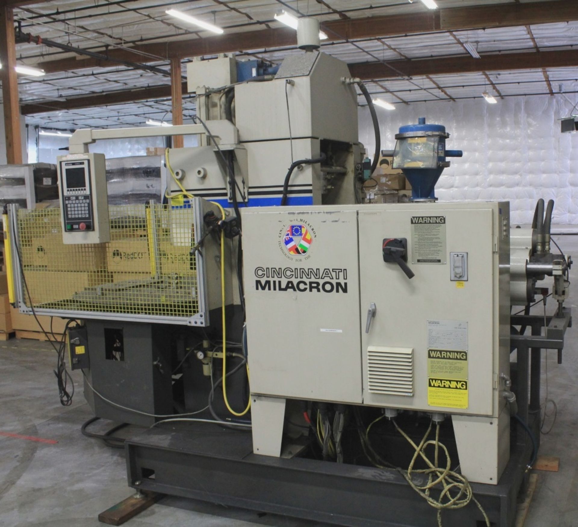 90 Ton, 4.4 oz. CINCINNATI MILACRON Vertical Rotary Injection Molder | Model: Vector CH-90-R - Image 3 of 8