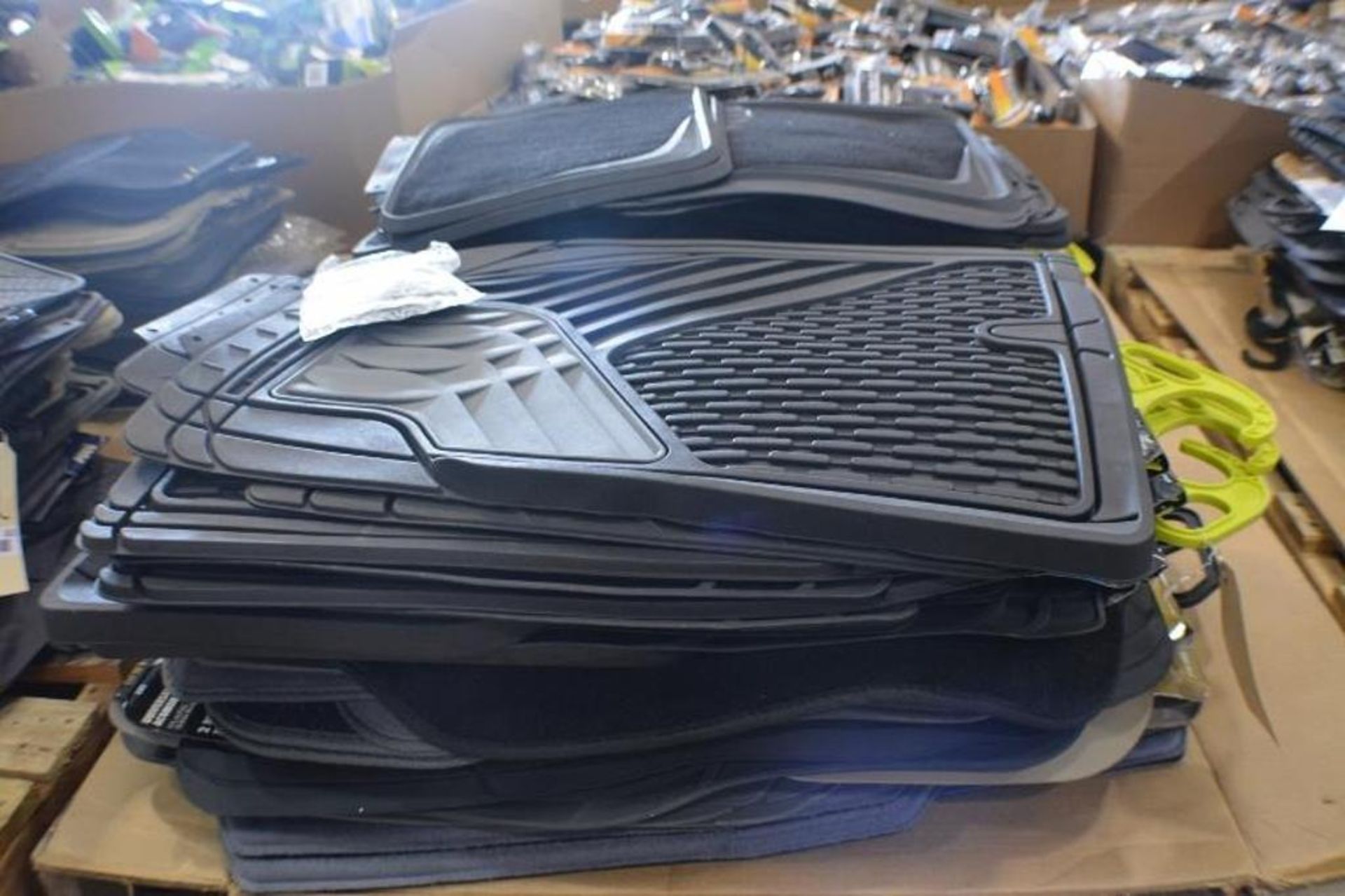 Car Floor Mats. Assorted Sizes and Styles. Contents of Pallet - Image 2 of 3