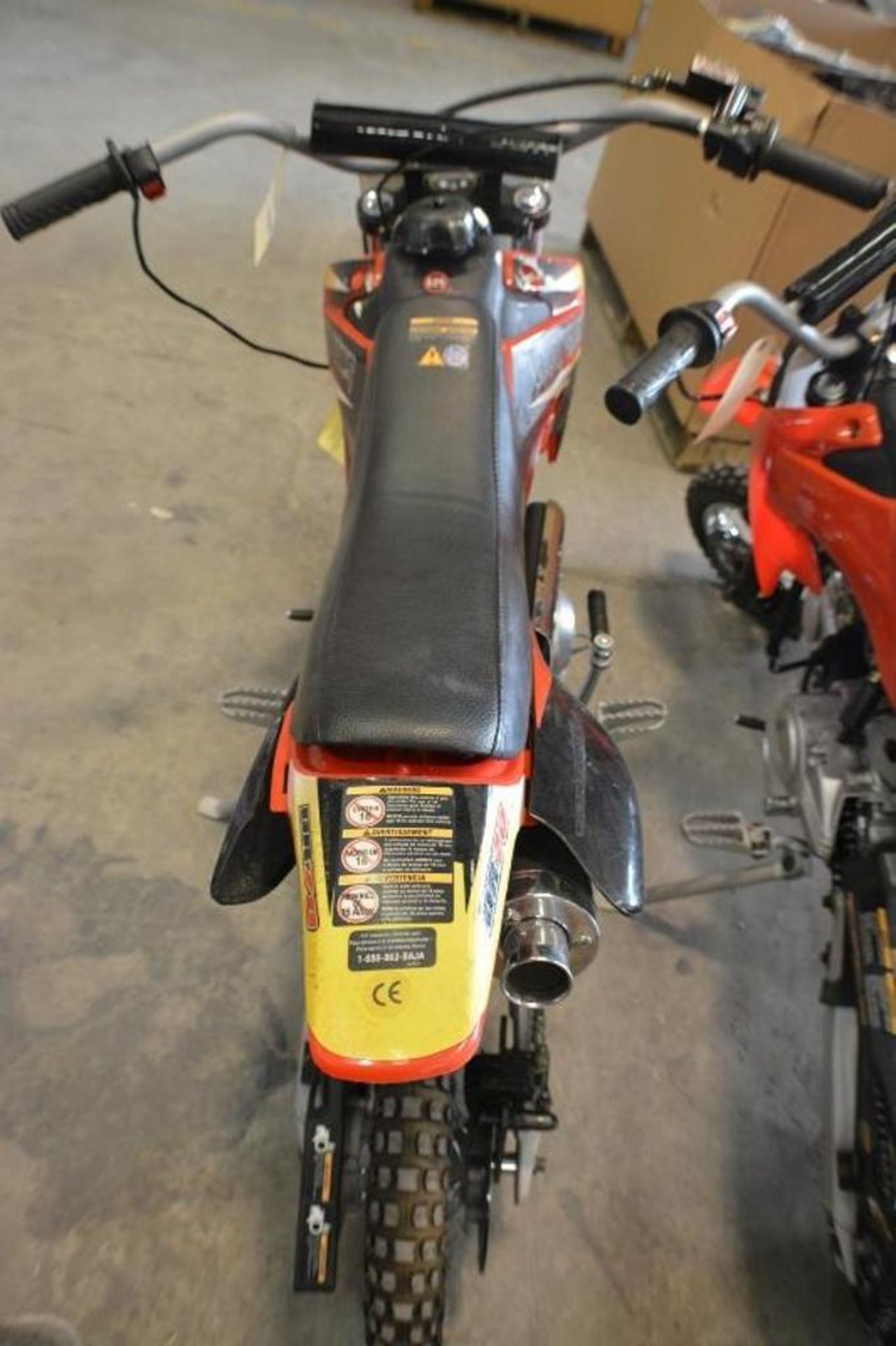 Dirt Bike 70cc 4 Stroke Red/Black Color. Key is missing. This unit is for EXPORT ONLY. Buyers acknow - Image 4 of 4
