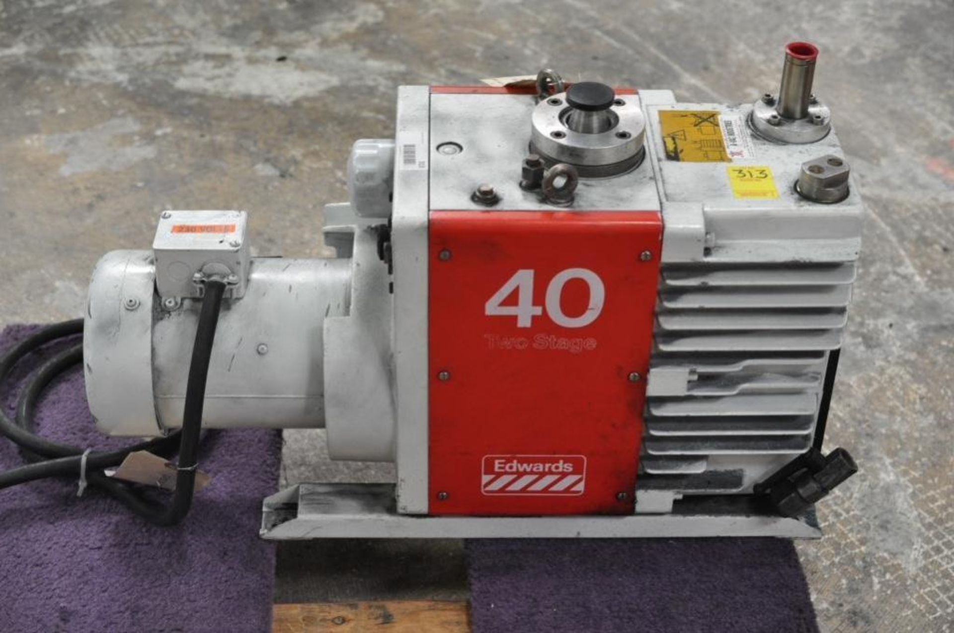 Vacuum Pump