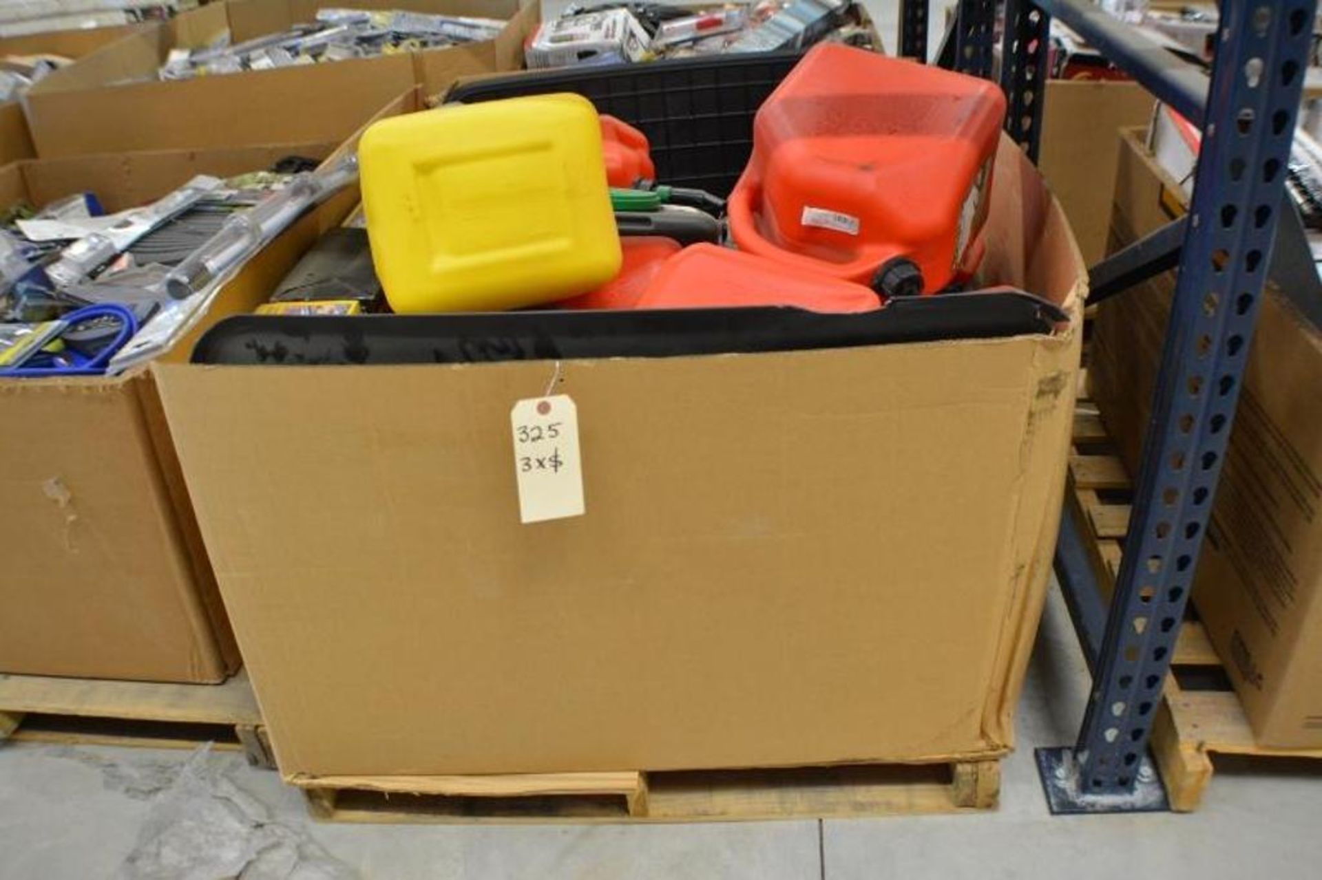 Car Accessories. Assorted Sizes Gasoline Container Storage + Car Mats + Licenses Plates Covers + Acc - Image 5 of 16