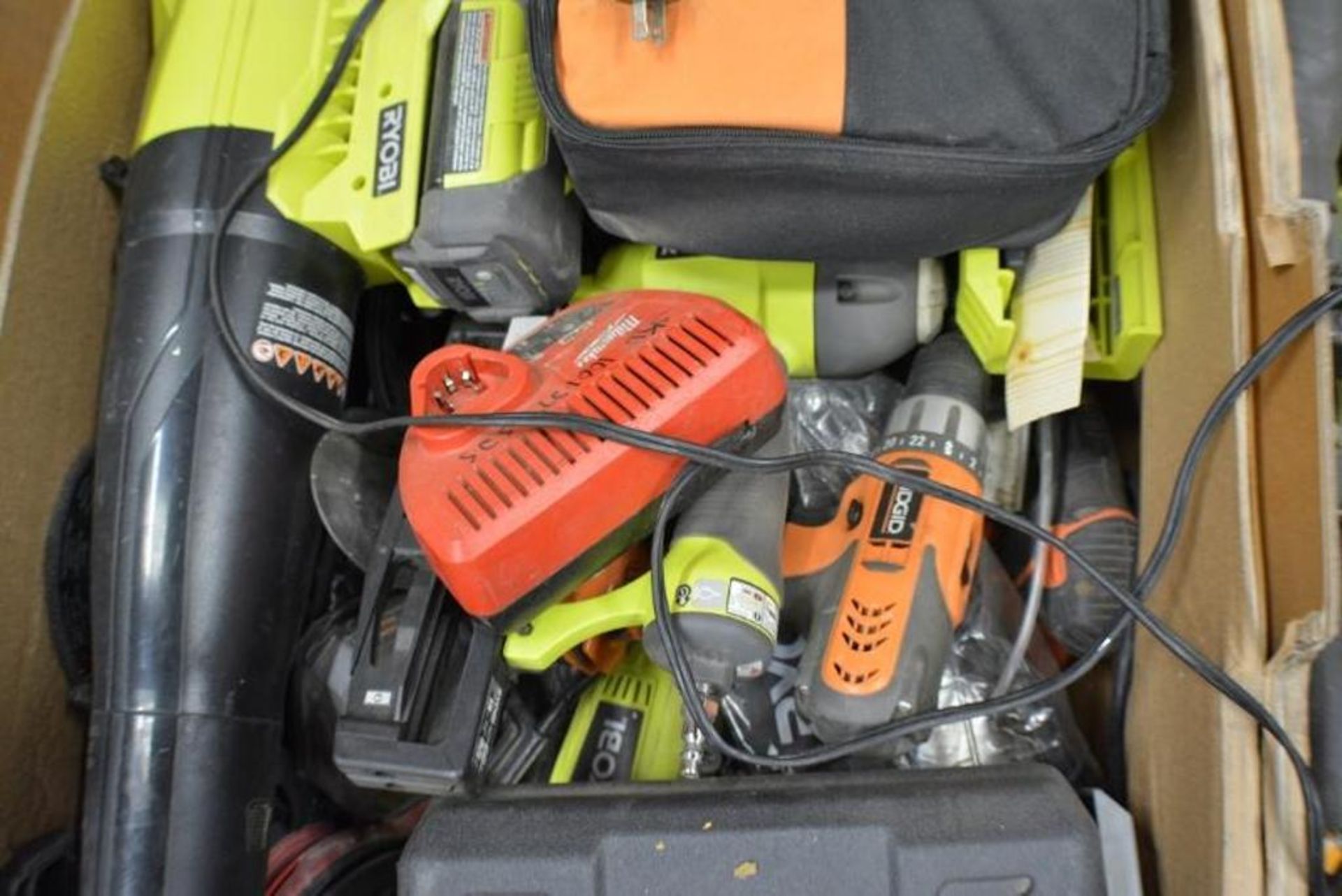 Power Tools. Assorted Brands. Ryobi + Ridgid + Dewalt + Milwaukee. Contents of Pallet - Image 8 of 9