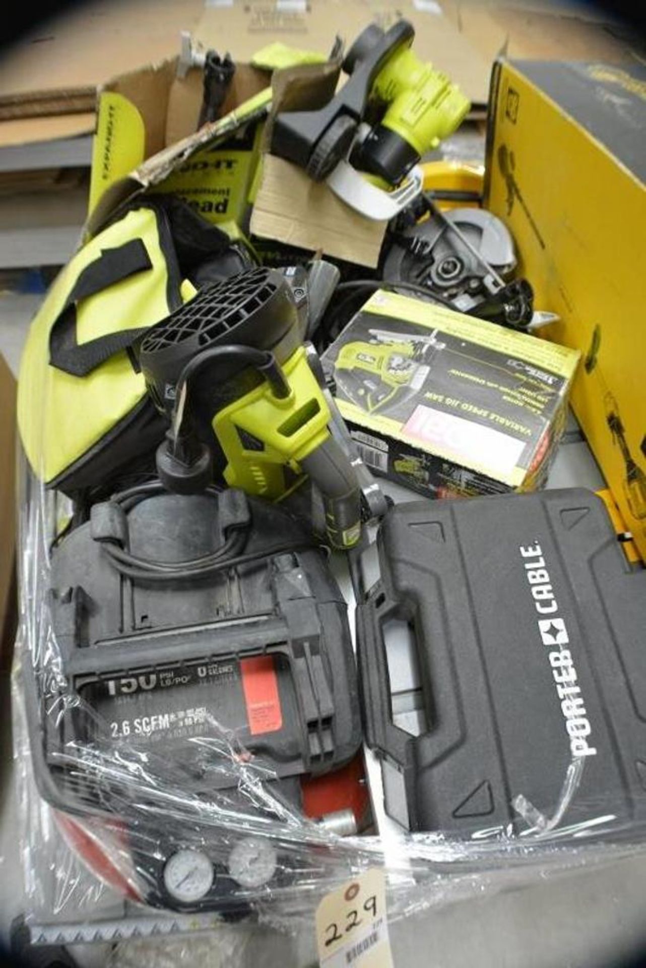 Tools by Assorted Brands. Dewalt + Porter Cable + Ridgid + Ryobi. Assorted Tools. Contents of Pallet - Image 6 of 8