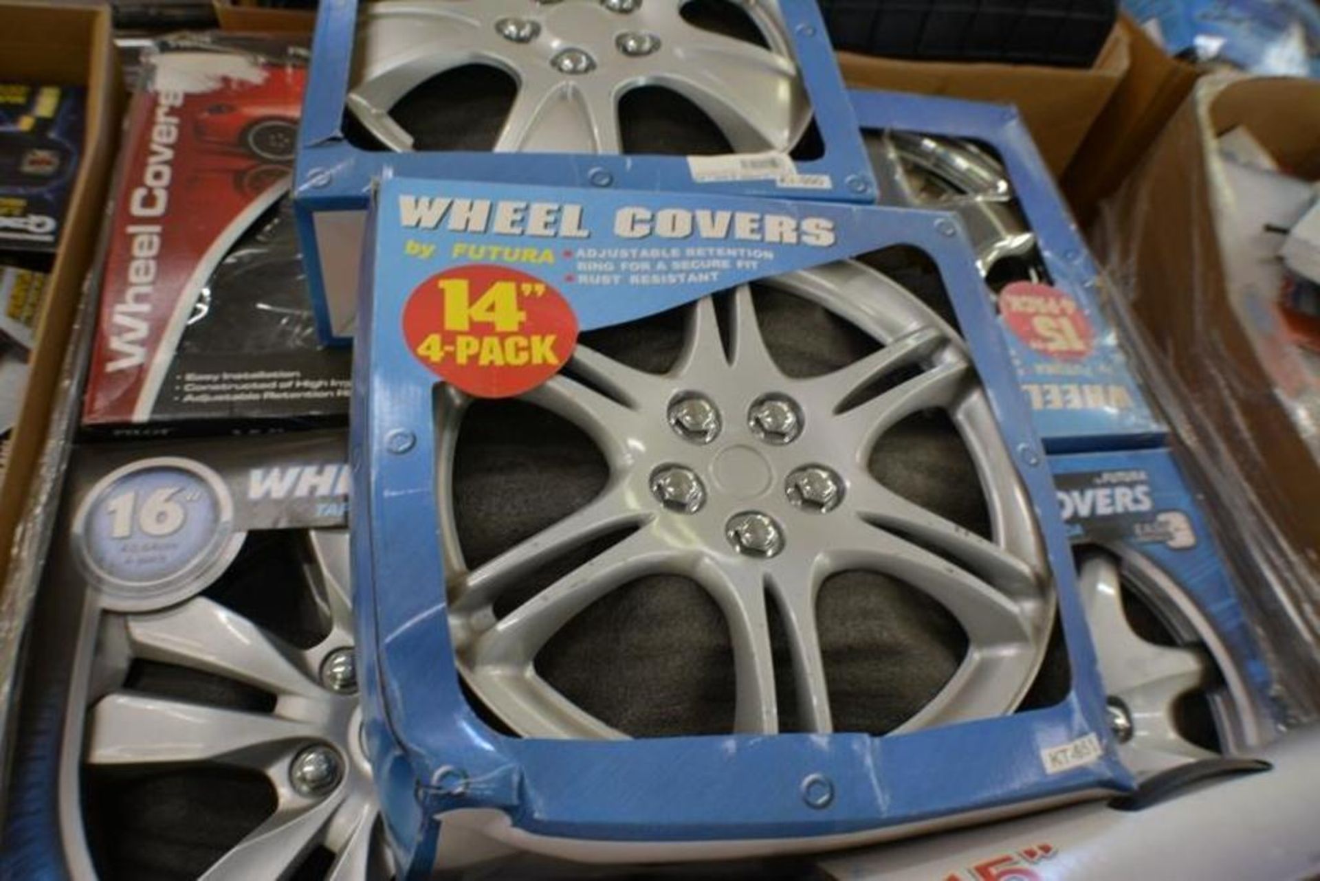 Wheel Covers Assorted Sizes. Contents of Gaylord - Image 6 of 6