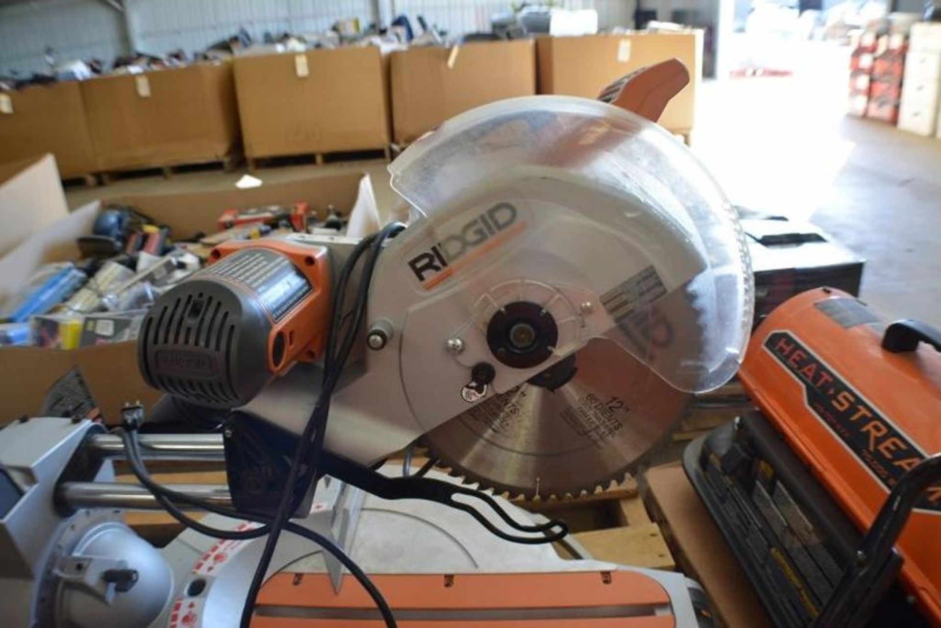 Ridgid Saw + heat stream 125000 btu. Contents of pallet. - Image 8 of 10