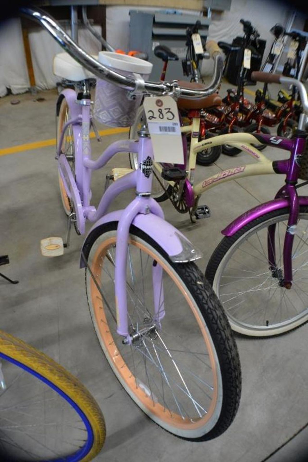 26in. Huffy Panama Jack Womens Cruiser Bike Pink Color - Image 3 of 6