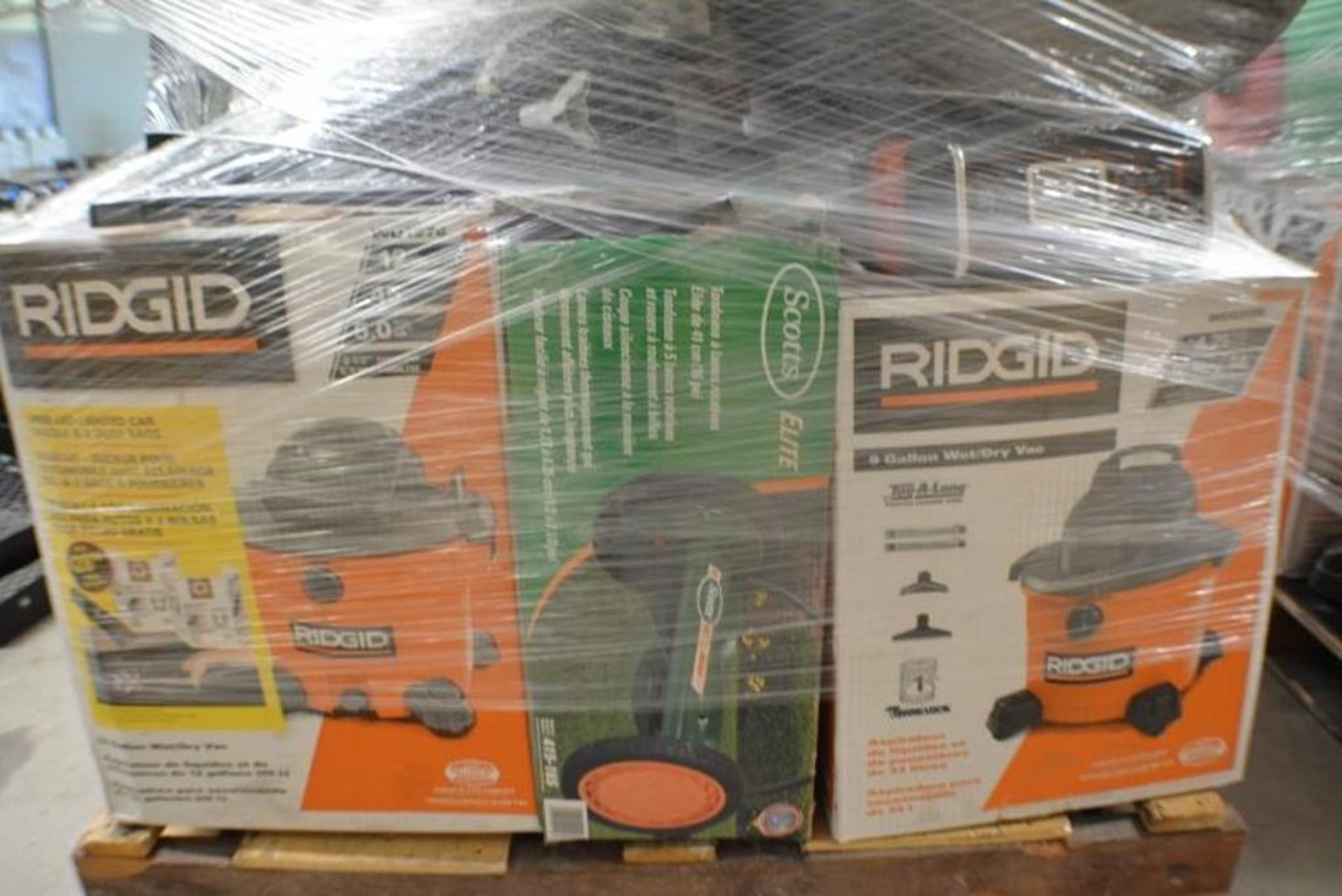 Tools and Garden Equipment by Ridgid + Ryobi + Black and Decker. Saws + Nail Guns + Vacuums + Wet Ti - Image 4 of 9