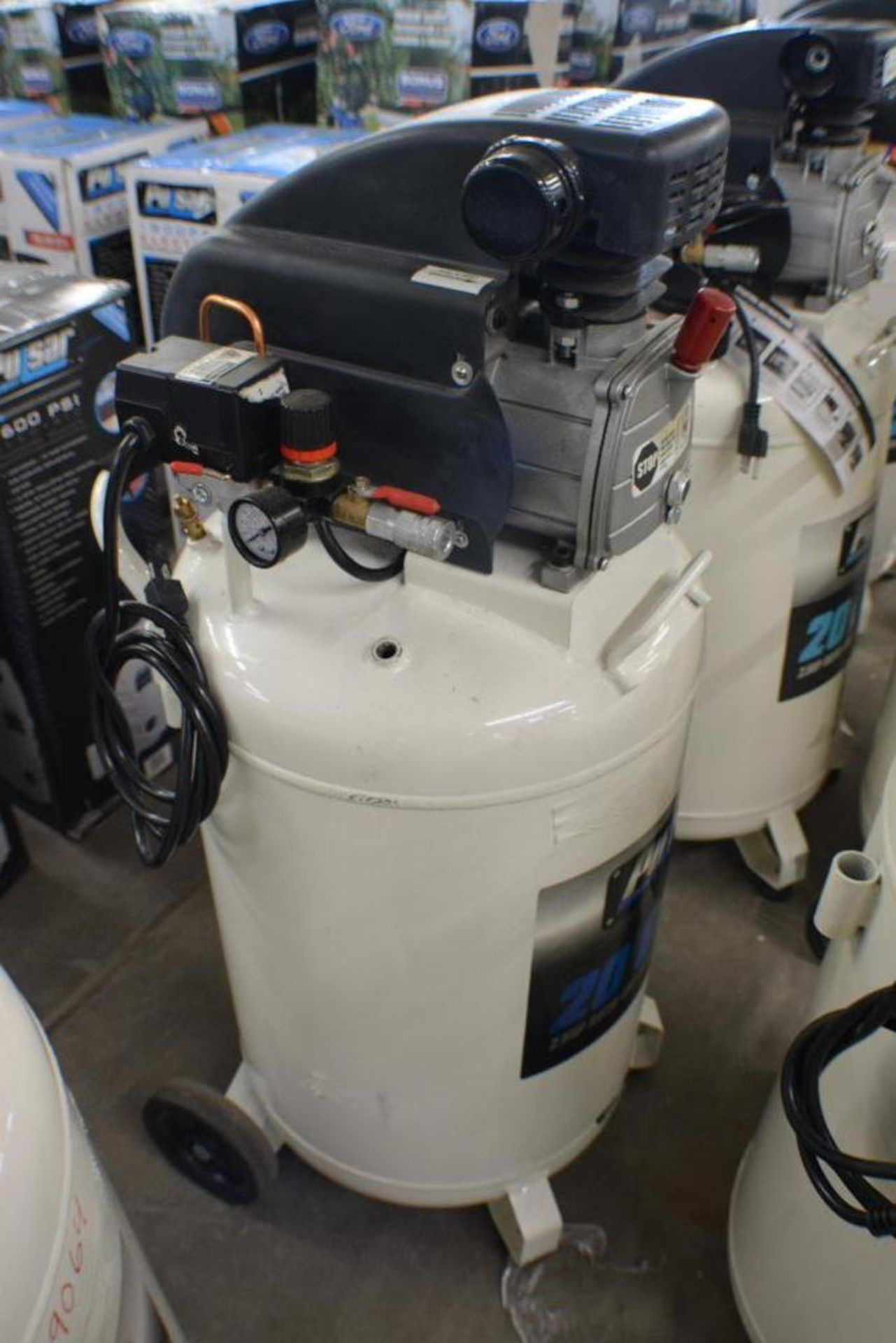 20 Gallon Air Compressor 2.5HP 115PSI by Pulsar. Qty 2 One Lot - Image 3 of 5