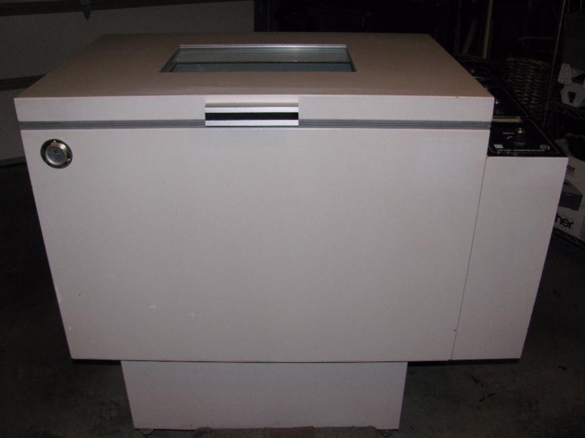 Lab-Line Incubator Shaker. Mod 3526.Serial 1101-0818. 120C 6.67mp 50/60h 800 watts. Mo# 208160. Work - Image 2 of 6