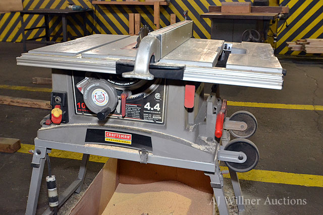 Jobsite Table Saw w/ 4.4HP Motor