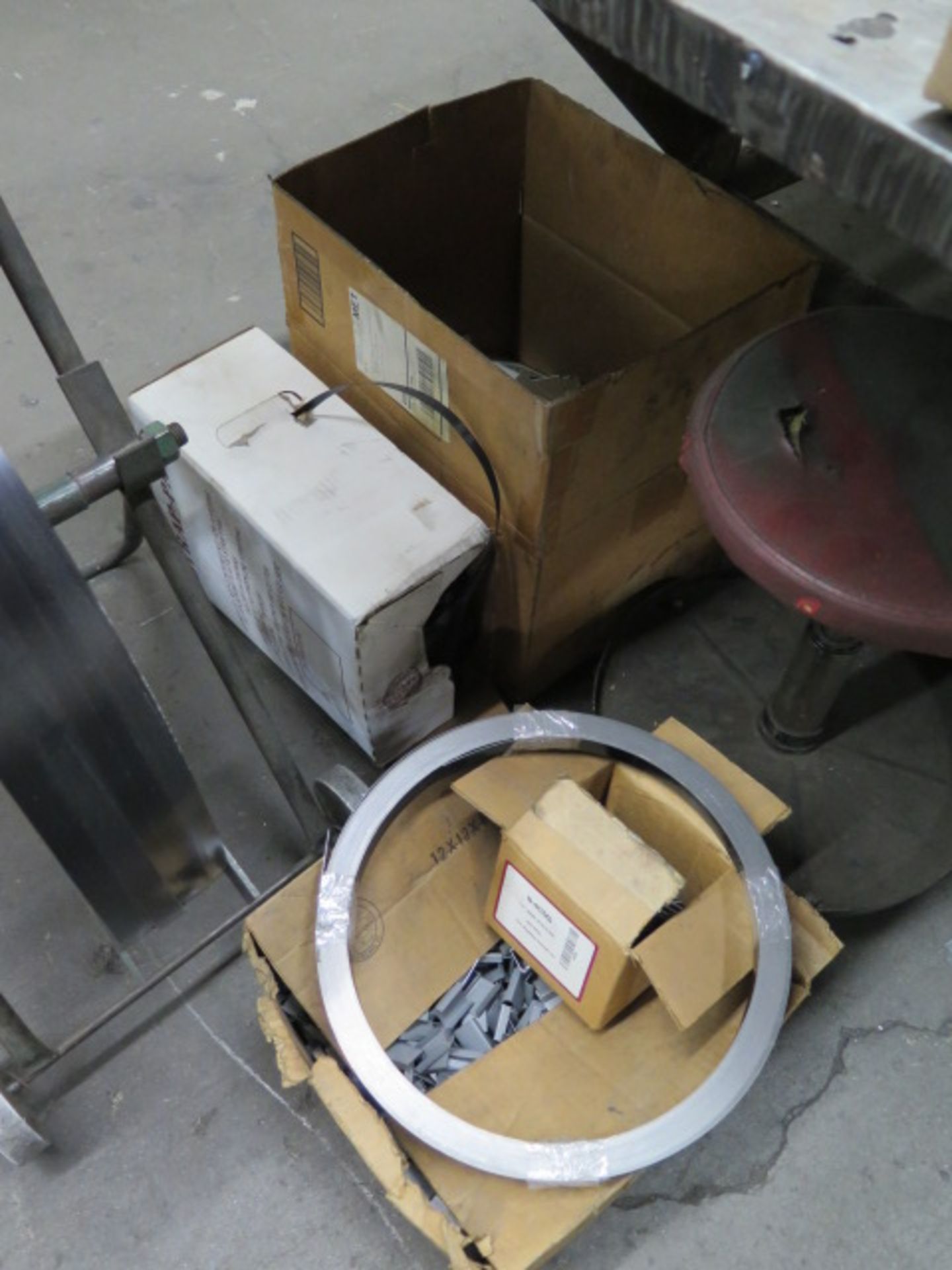 Banding Cart w/ Acces - Image 2 of 2