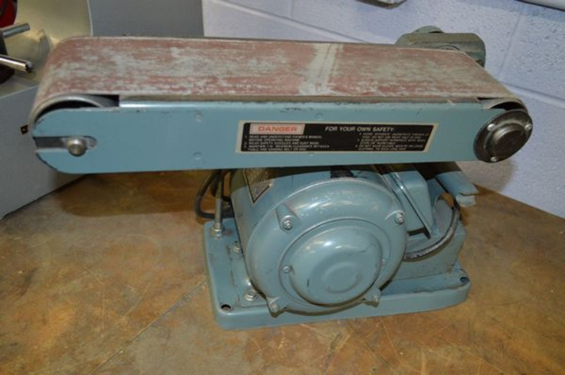 Enco 4" Belt and 6" Disc Sander Model 163-4850 - Image 3 of 4