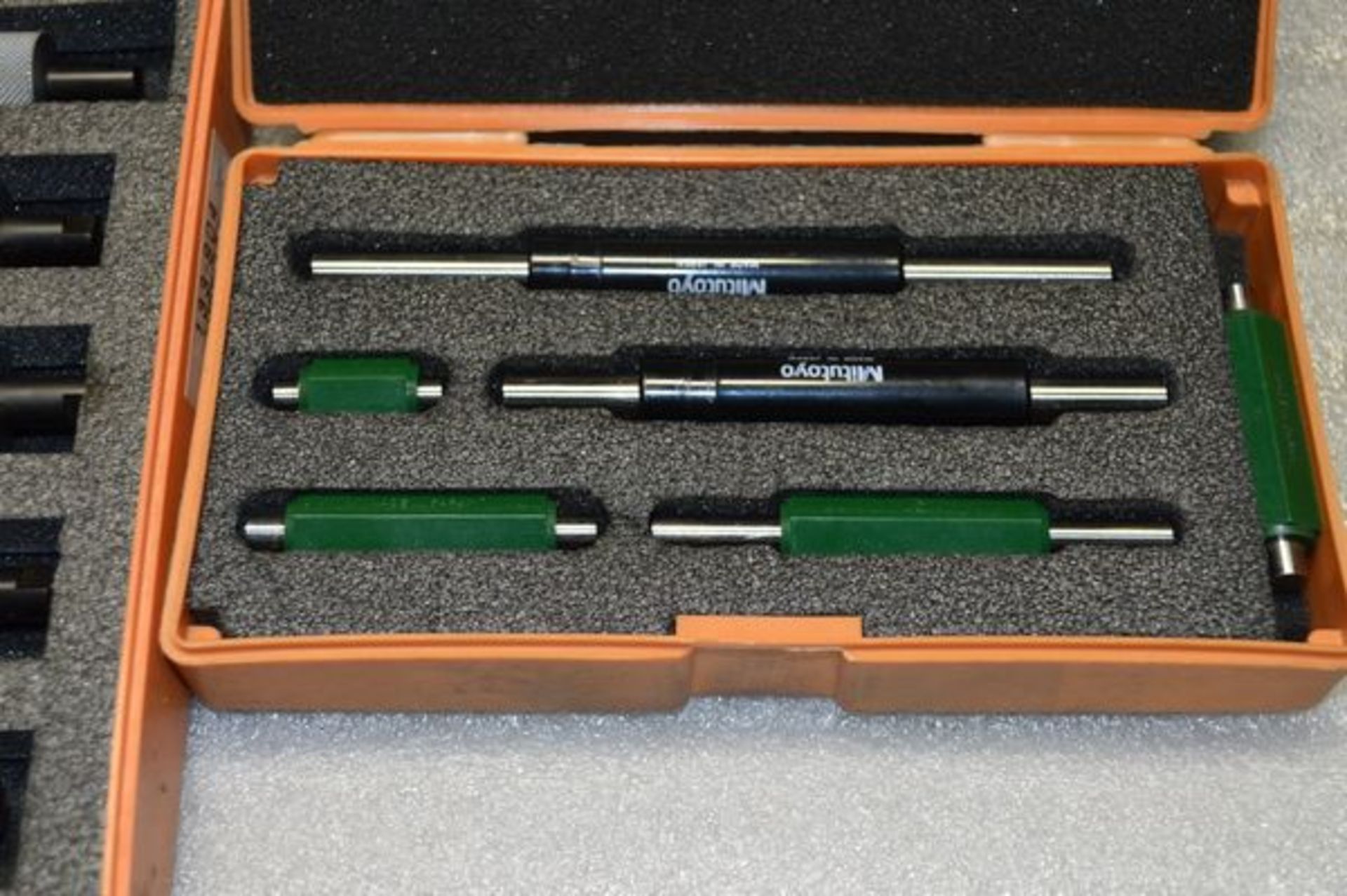 Mitutoyo I.D. Micrometers 2" - 12" Complete and Mitutoyo Standard Set Rods 1" - 5" - Image 4 of 4