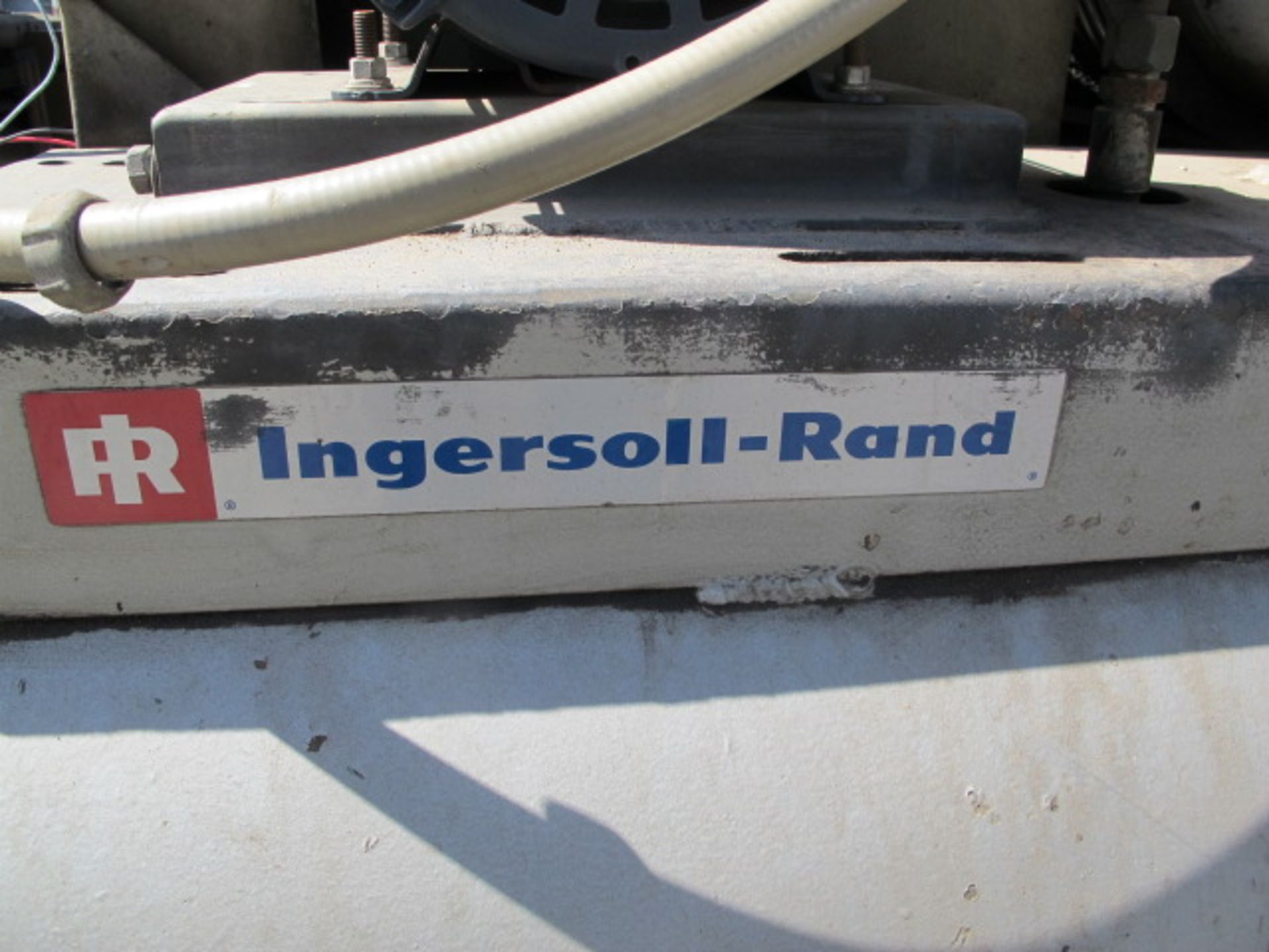 Ingersoll Rand 10Hp Horizontal Air Compressor w/ Tank - Image 3 of 3