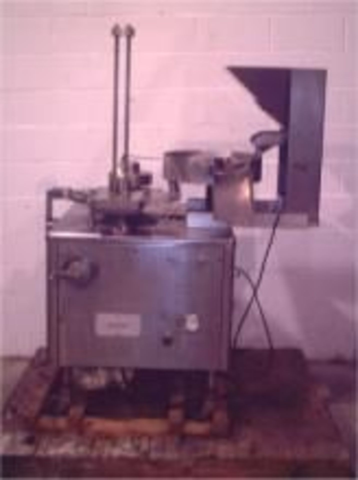 Rebuilt Custom Made Cup Filler for Gumballs or Individual Solid Products.  Comes with a 3Ph/60Hz/