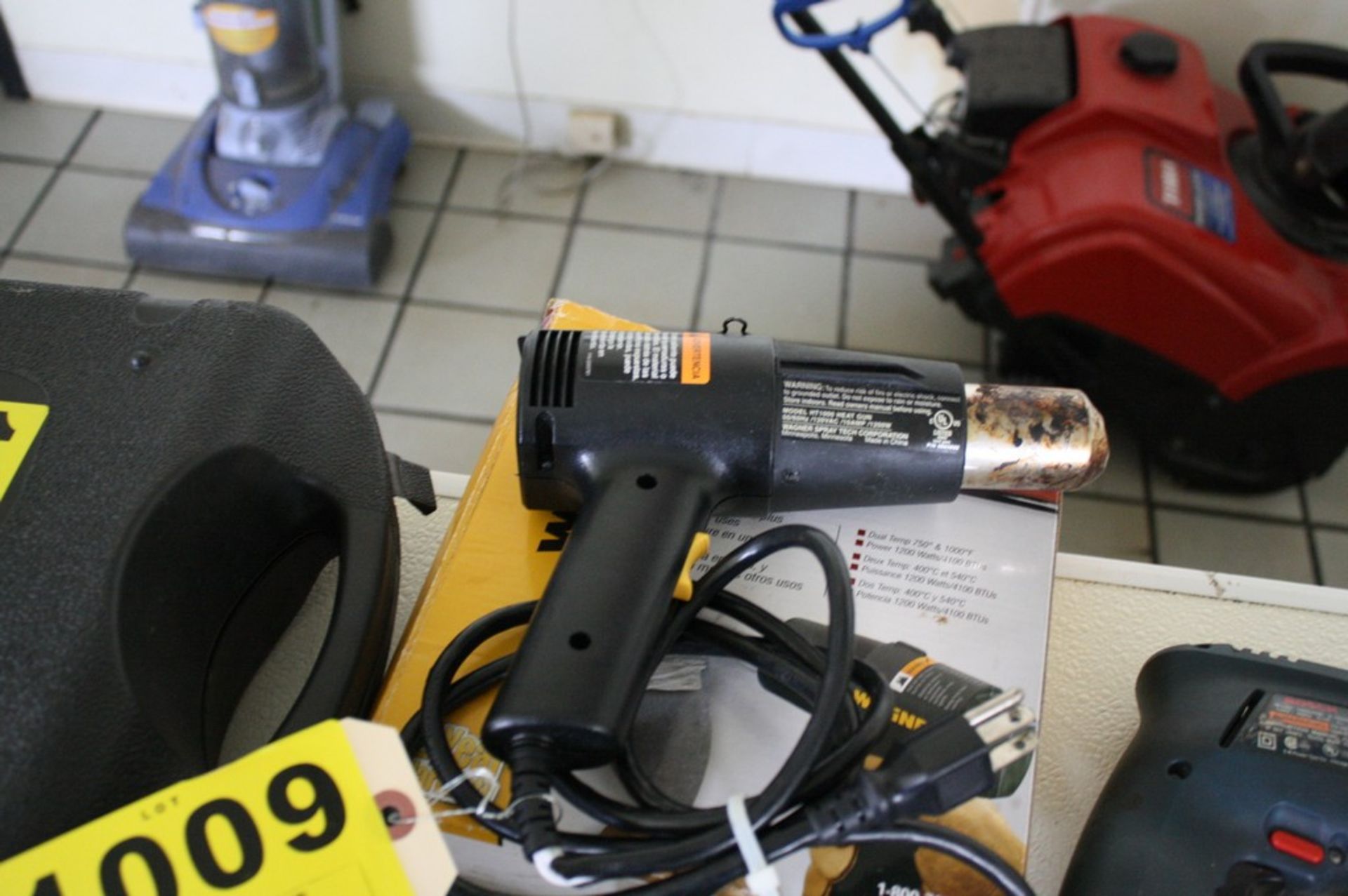 WAGNER MODEL HT1000 HEAT GUN