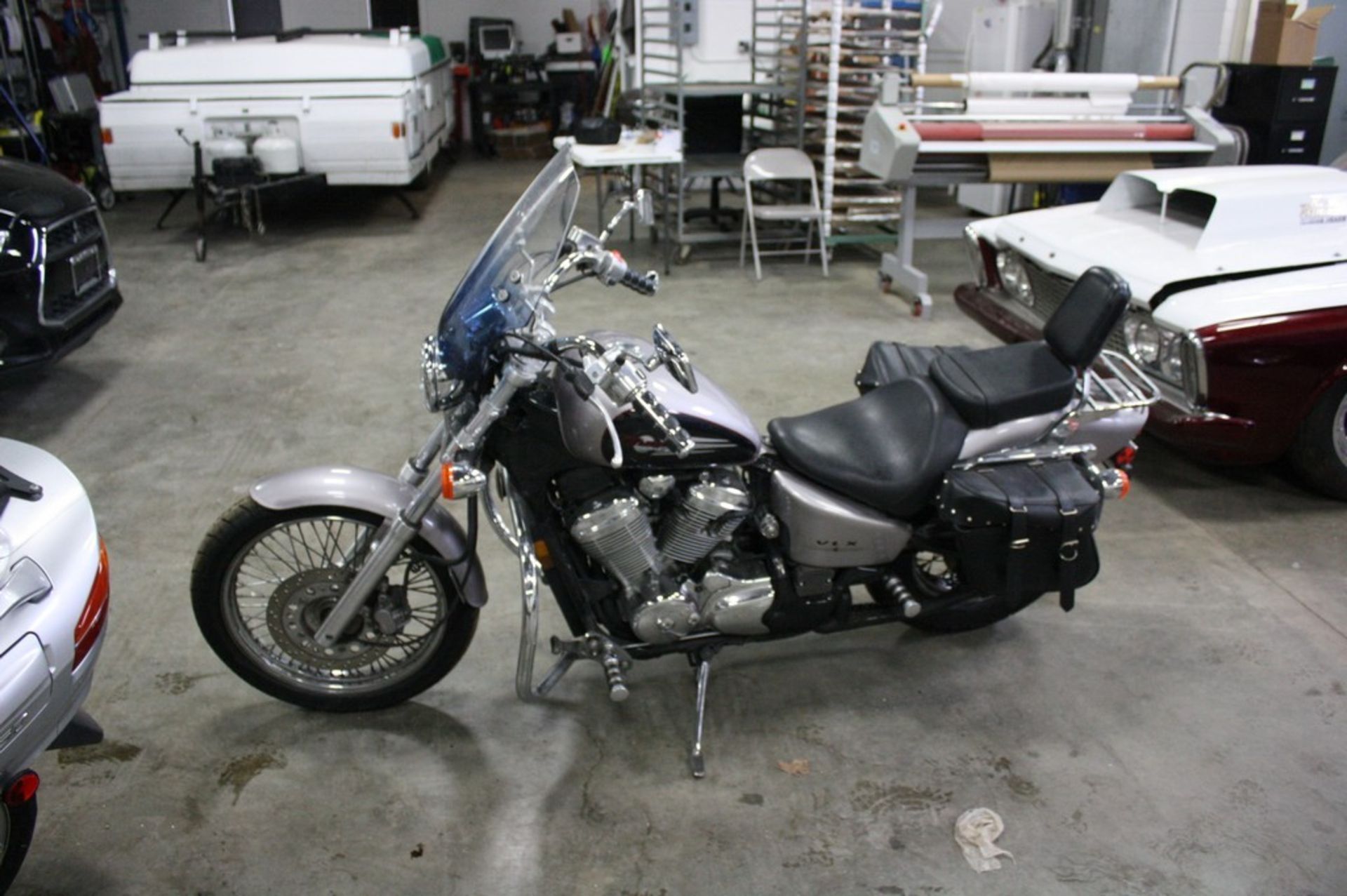 2000 HONDA SHADOW VLX MOTORCYCLE VIN: N/A - Image 3 of 5