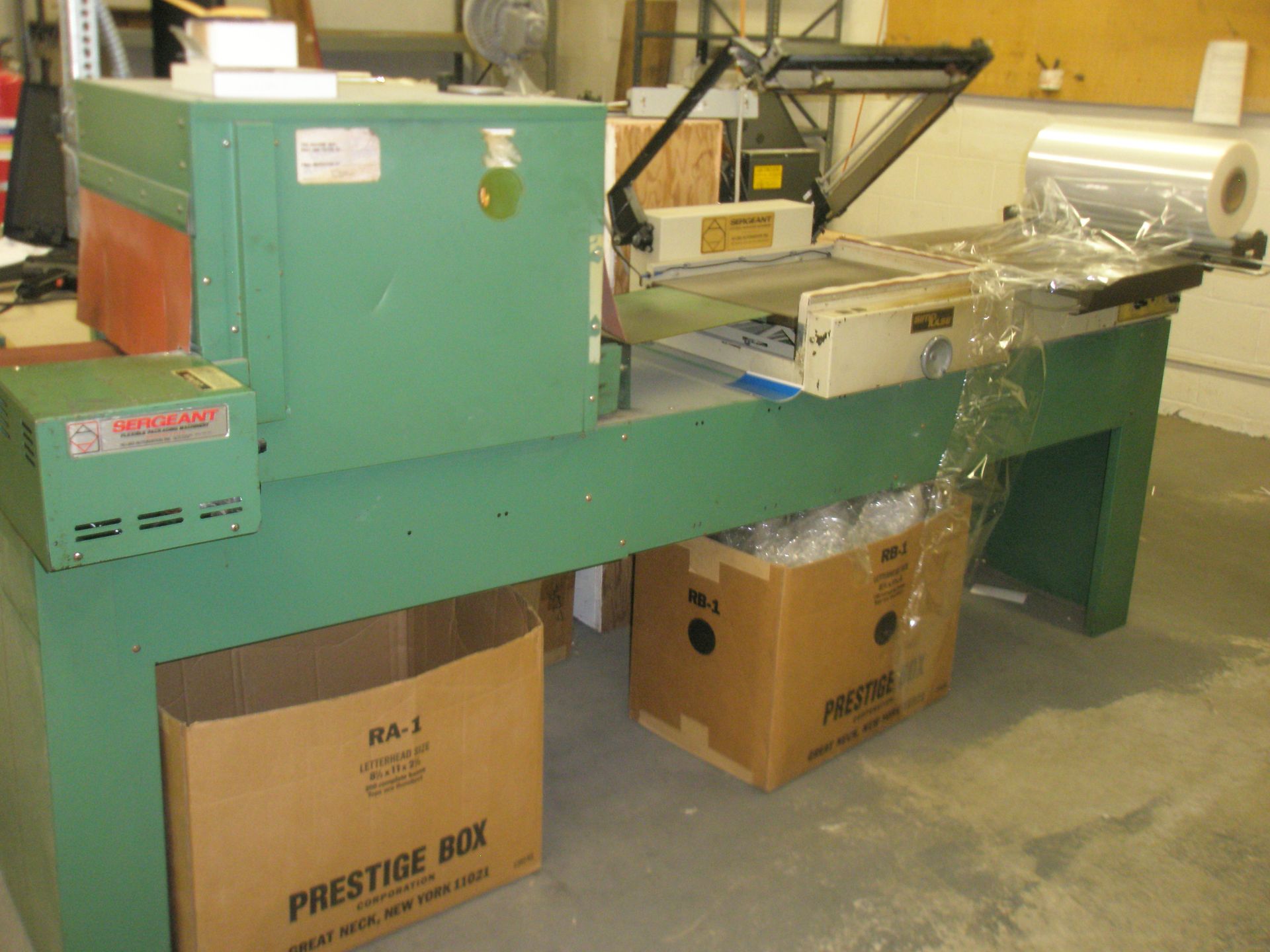 Allied Automation Flexible Packaging Machine w/Bar Sealer and Shrink Tunnel